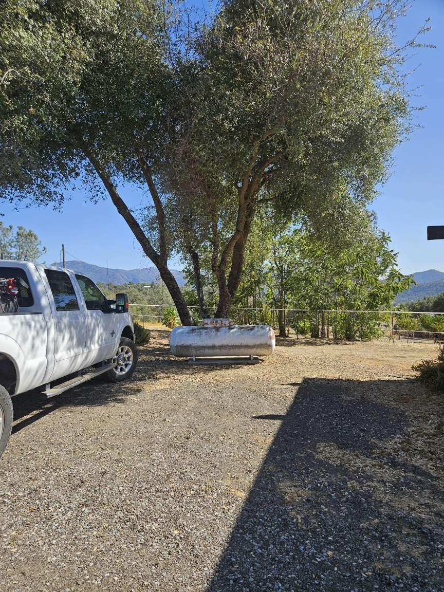 43980 CA-49, Ahwahnee, CA 93601