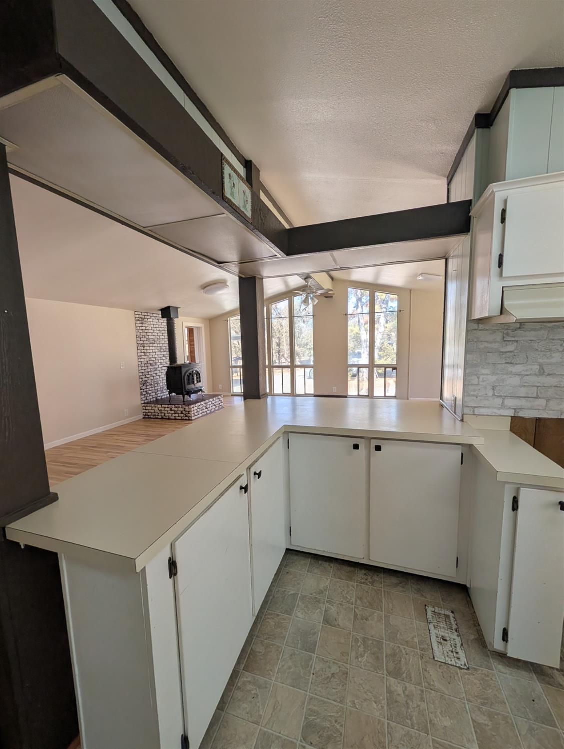 34904 Bronco Ln, Yokuts Valley, CA 93675