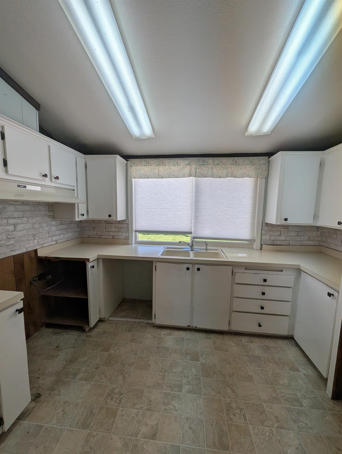 34904 Bronco Ln, Yokuts Valley, CA 93675