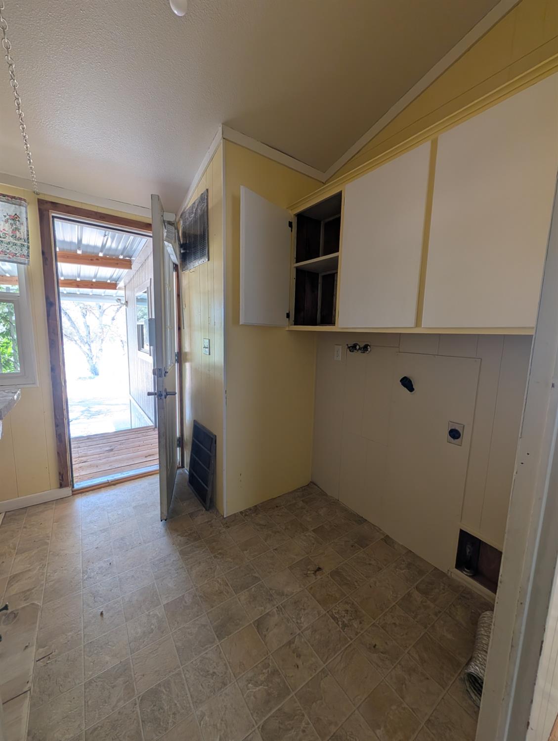 34904 Bronco Ln, Yokuts Valley, CA 93675