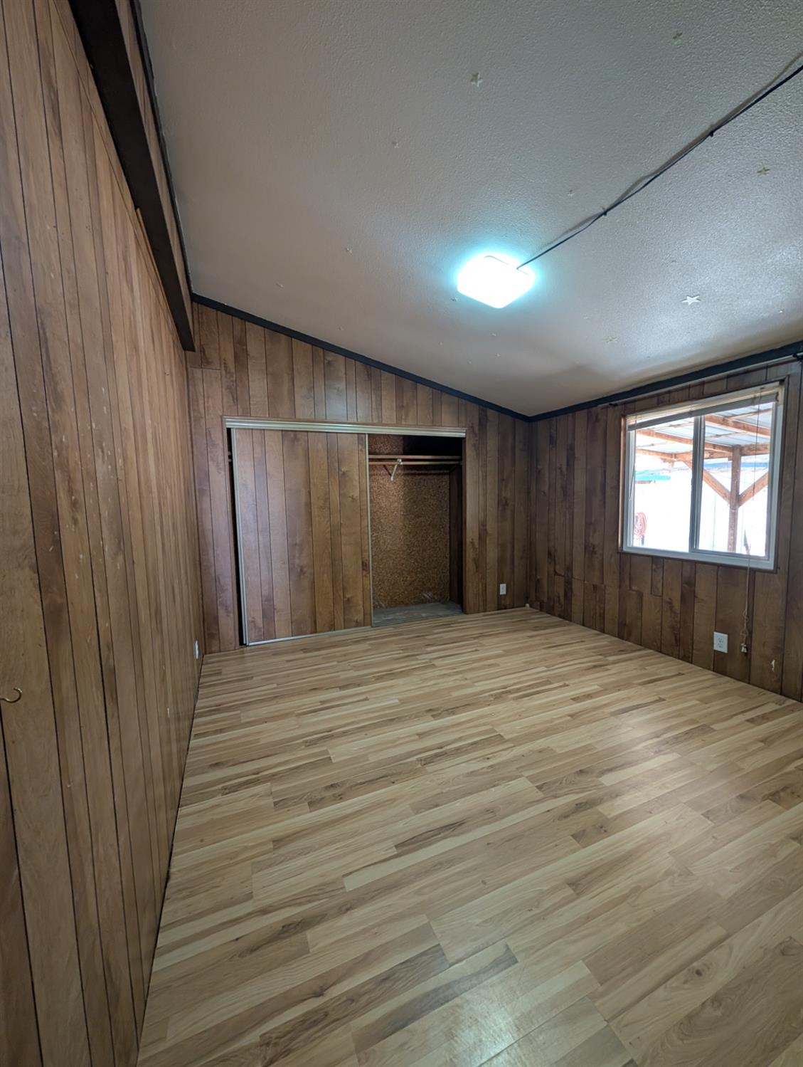 34904 Bronco Ln, Yokuts Valley, CA 93675