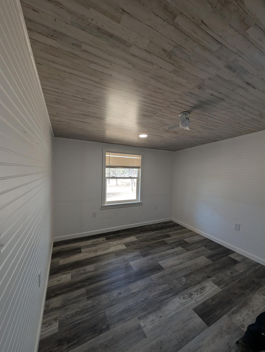34904 Bronco Ln, Yokuts Valley, CA 93675