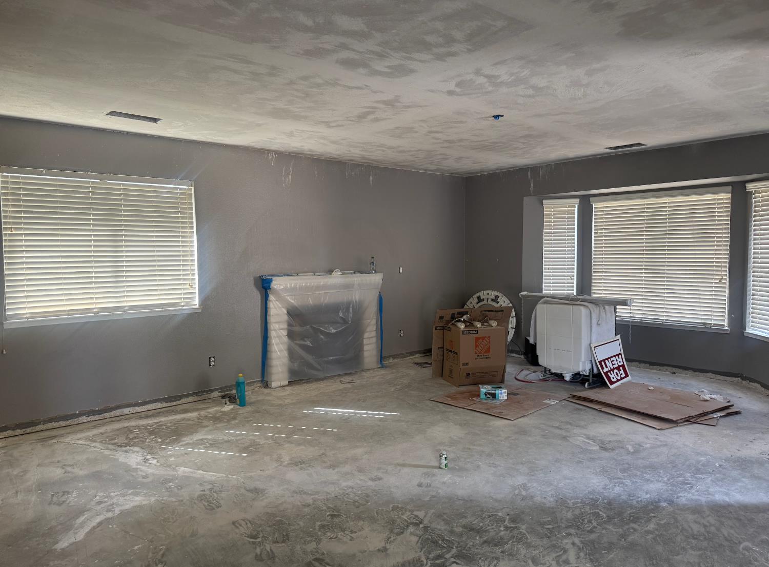 1754 Donner Ave, Clovis, CA 93611