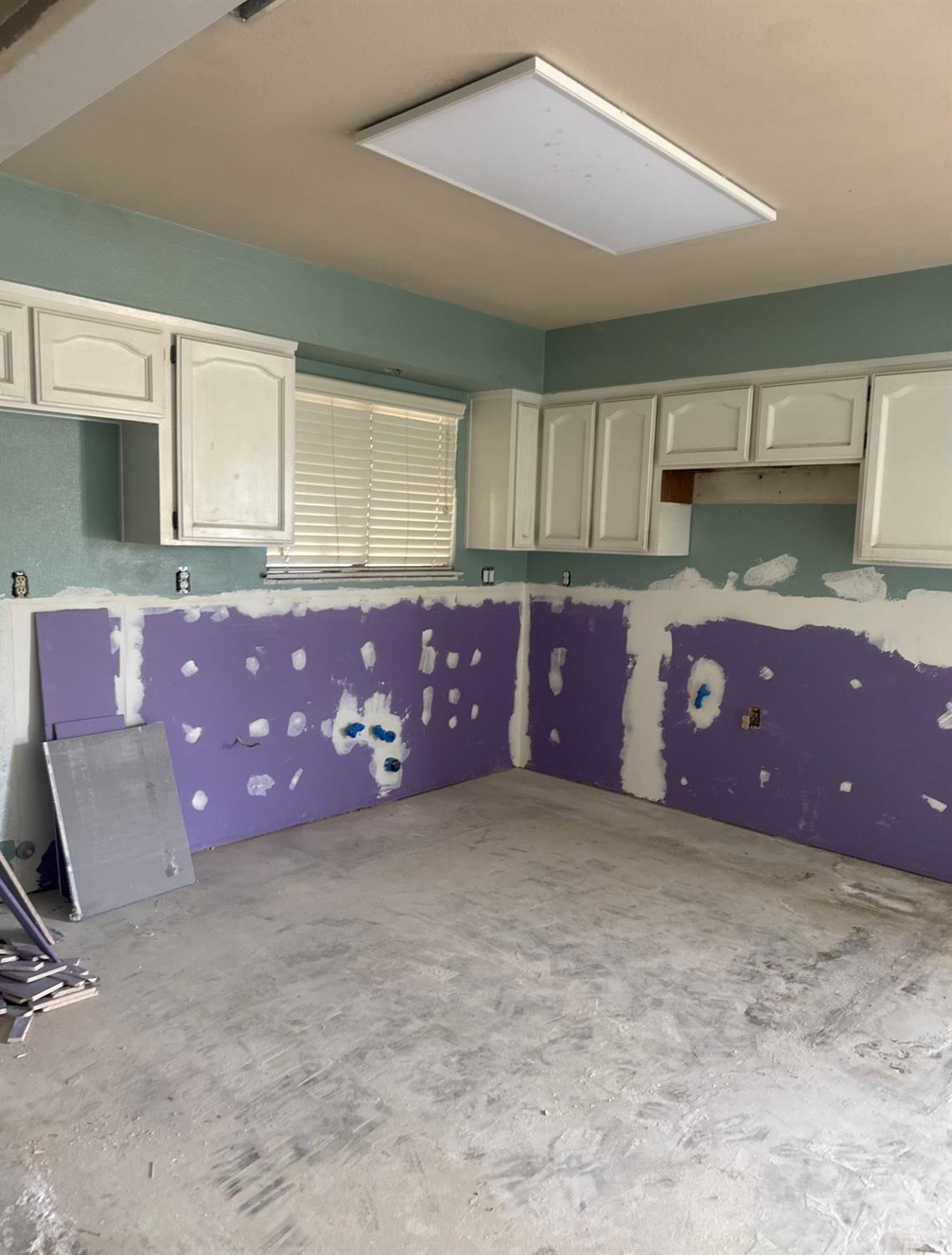 1754 Donner Ave, Clovis, CA 93611