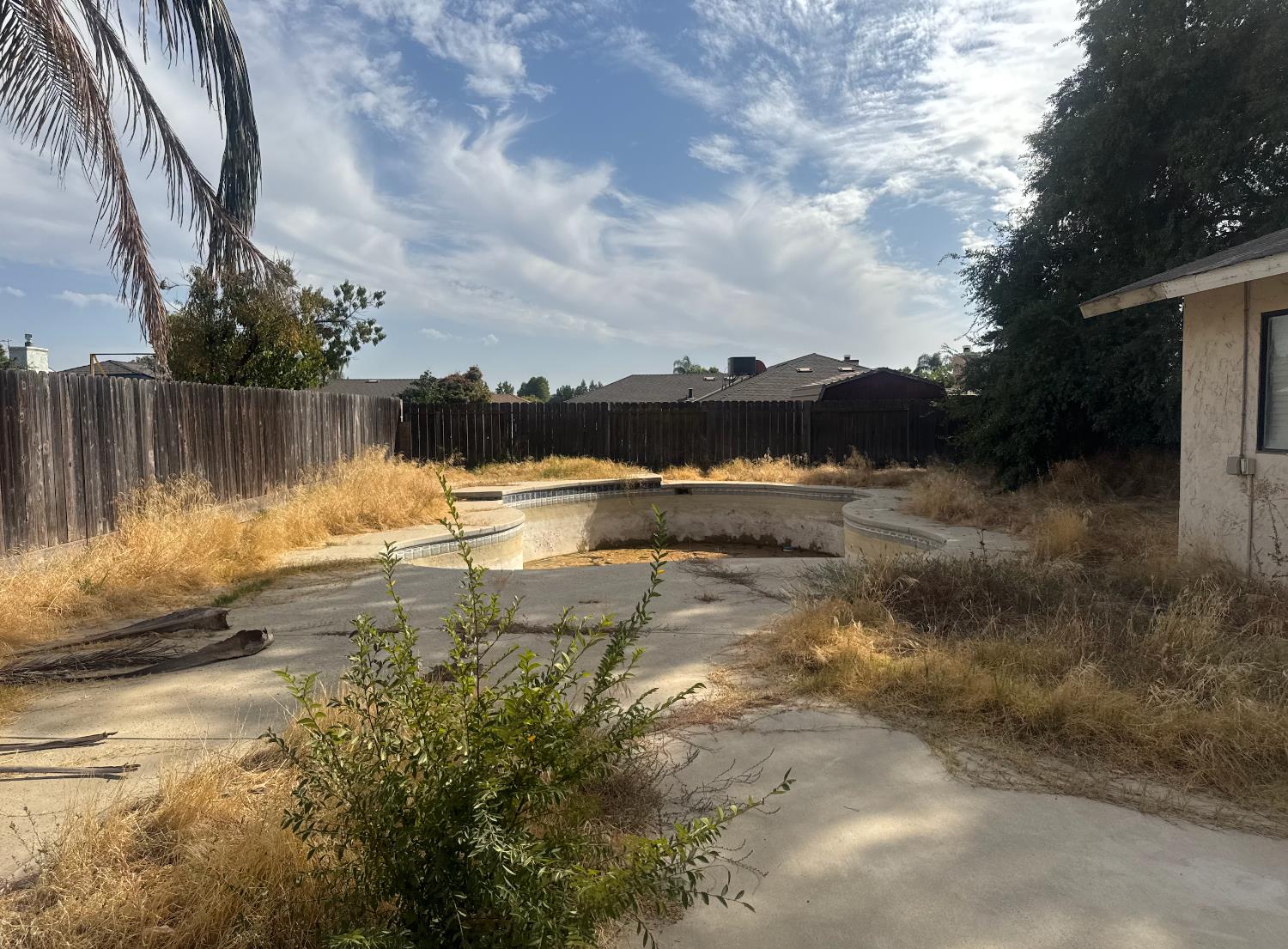 1754 Donner Ave, Clovis, CA 93611