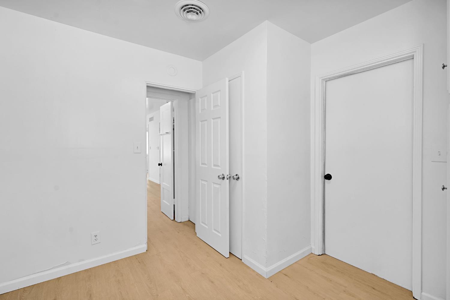 2847 E Michigan, Fresno, CA 93703