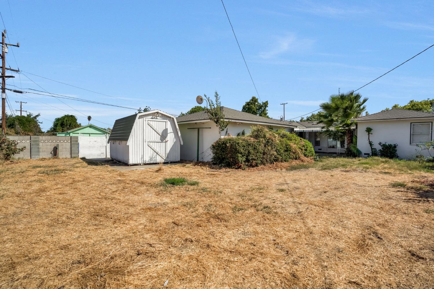 2847 E Michigan, Fresno, CA 93703