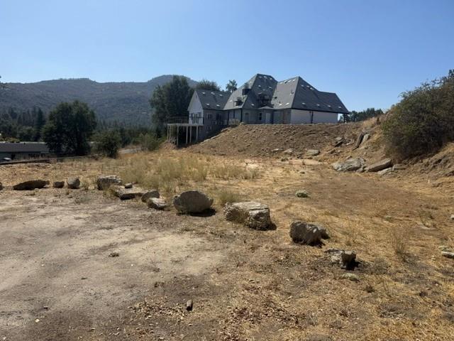 40385 Highway 41, Oakhurst, CA 93644