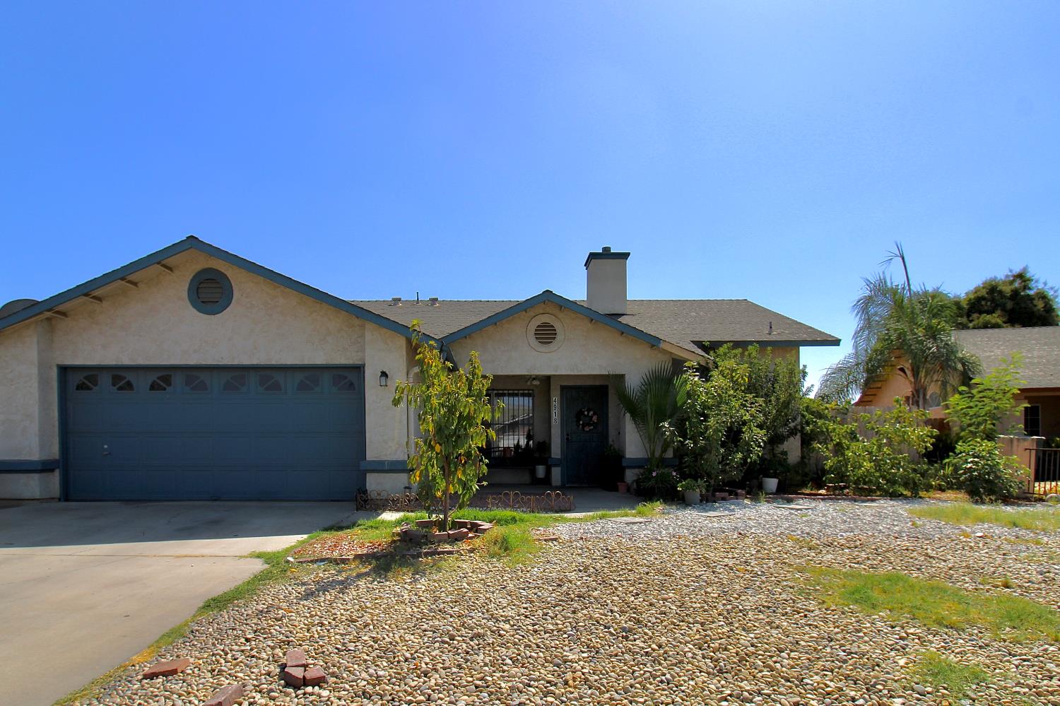 4918 E Burns Ave, Fresno, CA 93725