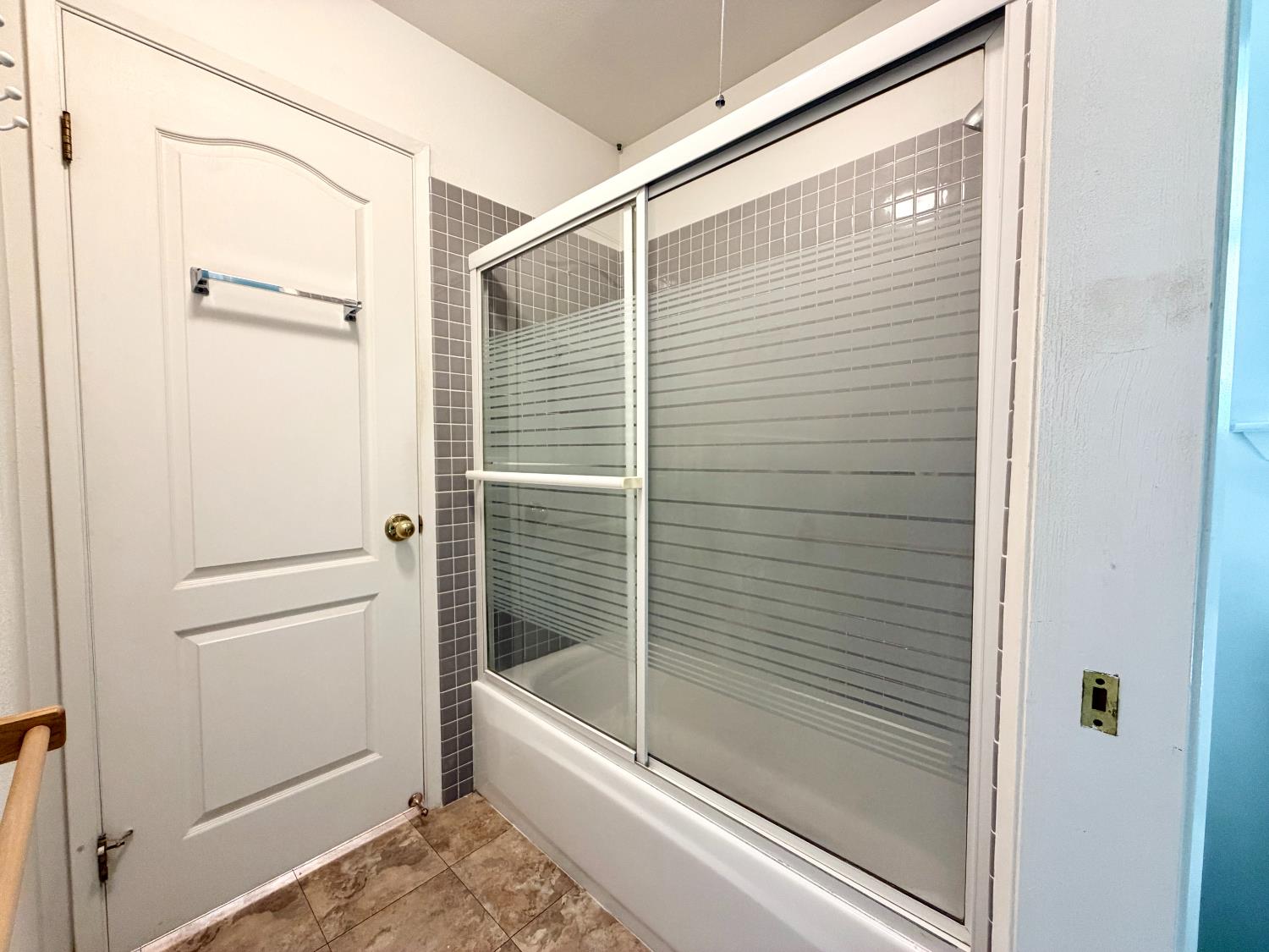 9570 N Archie Ave, Fresno, CA 93720
