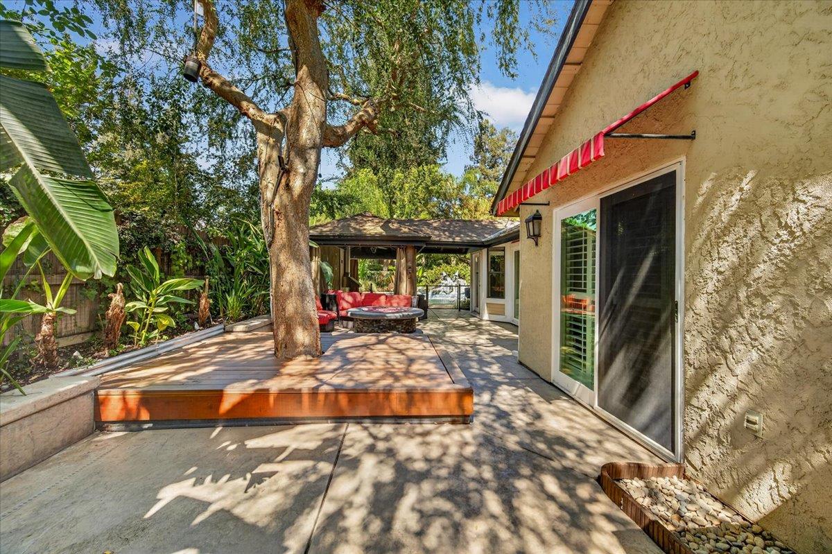 6495 N Vagedes Ave, Fresno, CA 93711