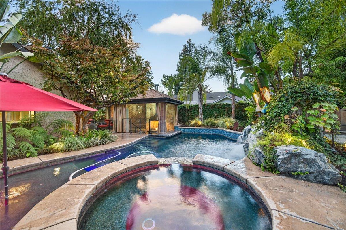 6495 N Vagedes Ave, Fresno, CA 93711