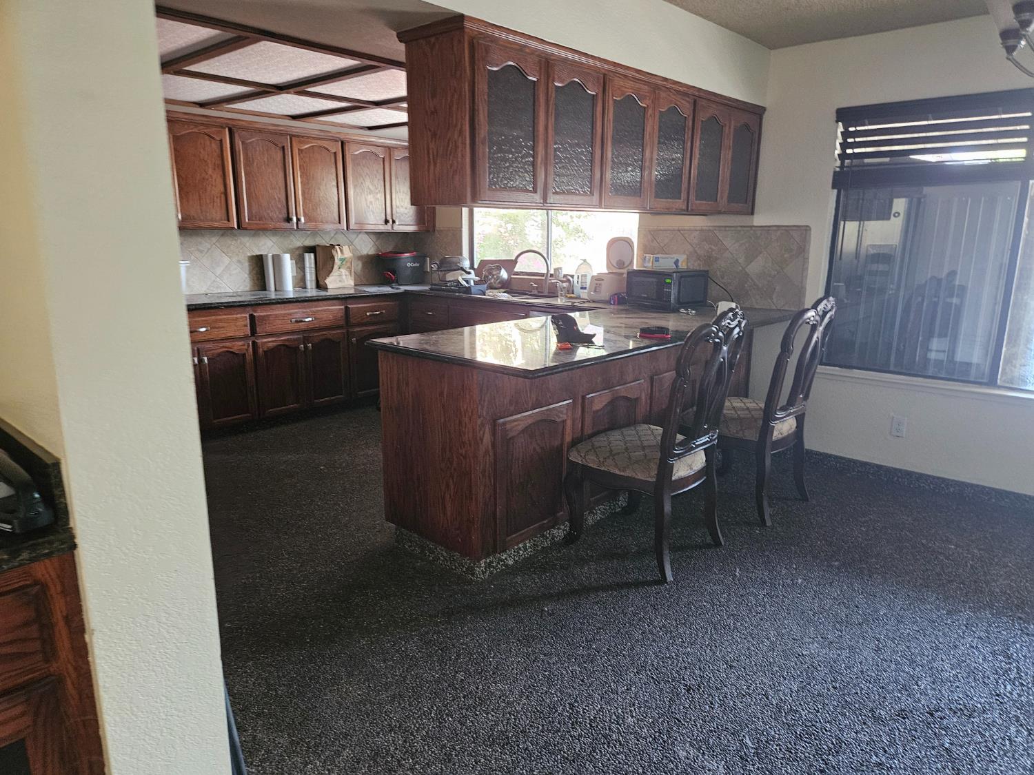 467 W Tenaya Ave, Clovis, CA 93619