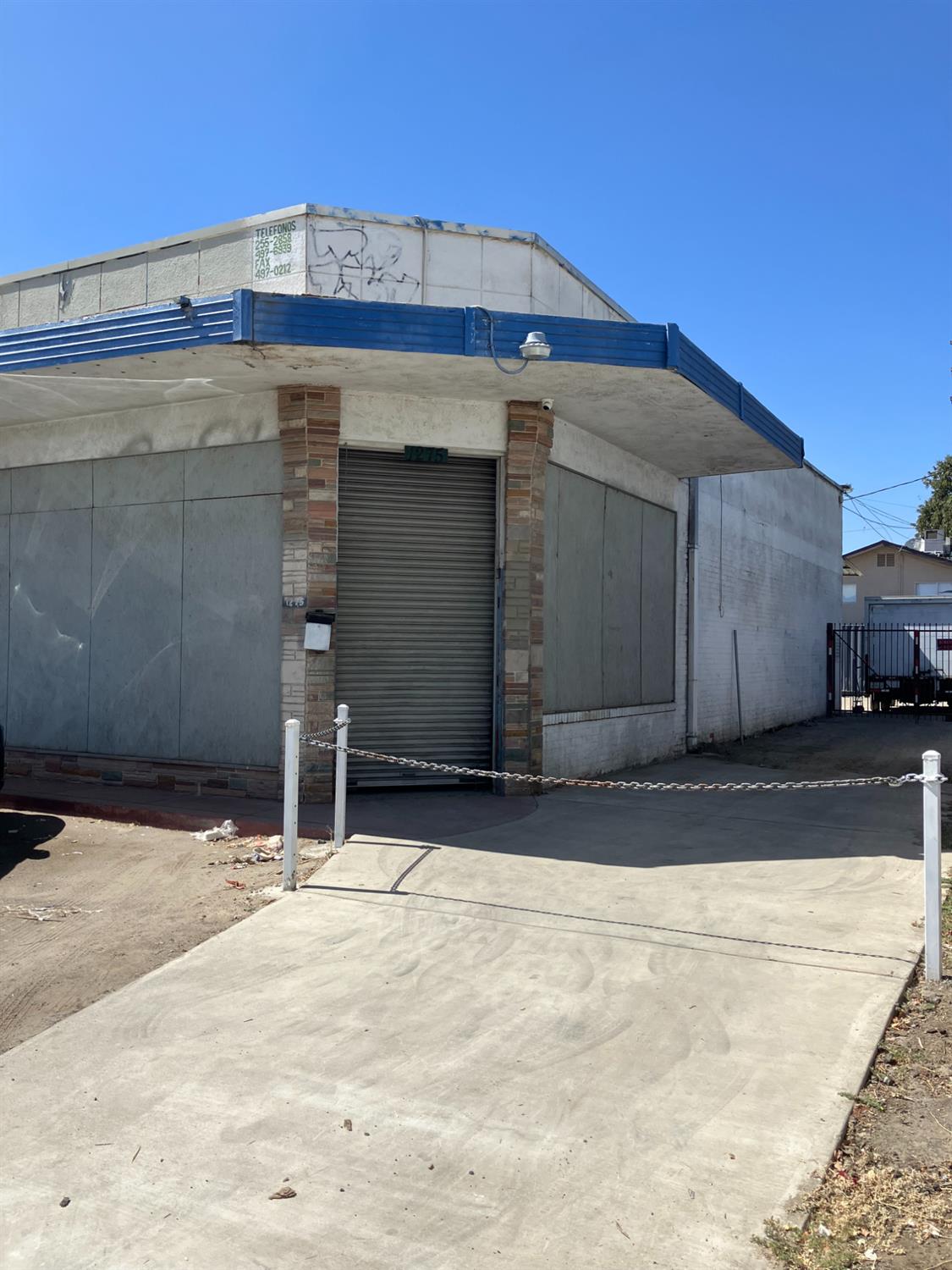 1261 N 1St St, Fresno, CA 93703
