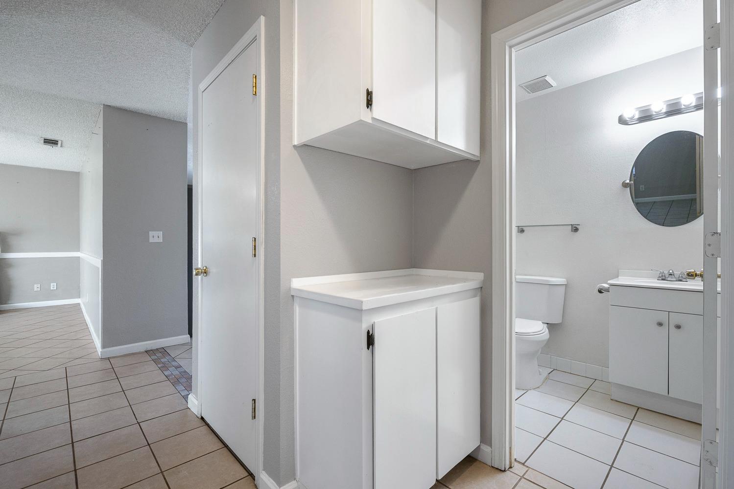 1301 Kennedy, Madera, CA 93638