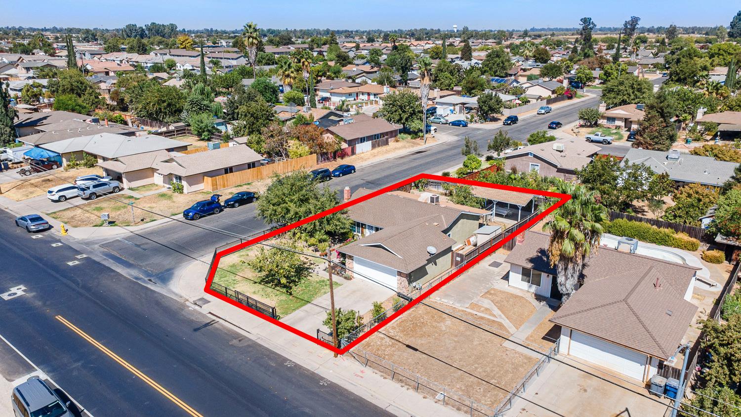 1301 Kennedy, Madera, CA 93638