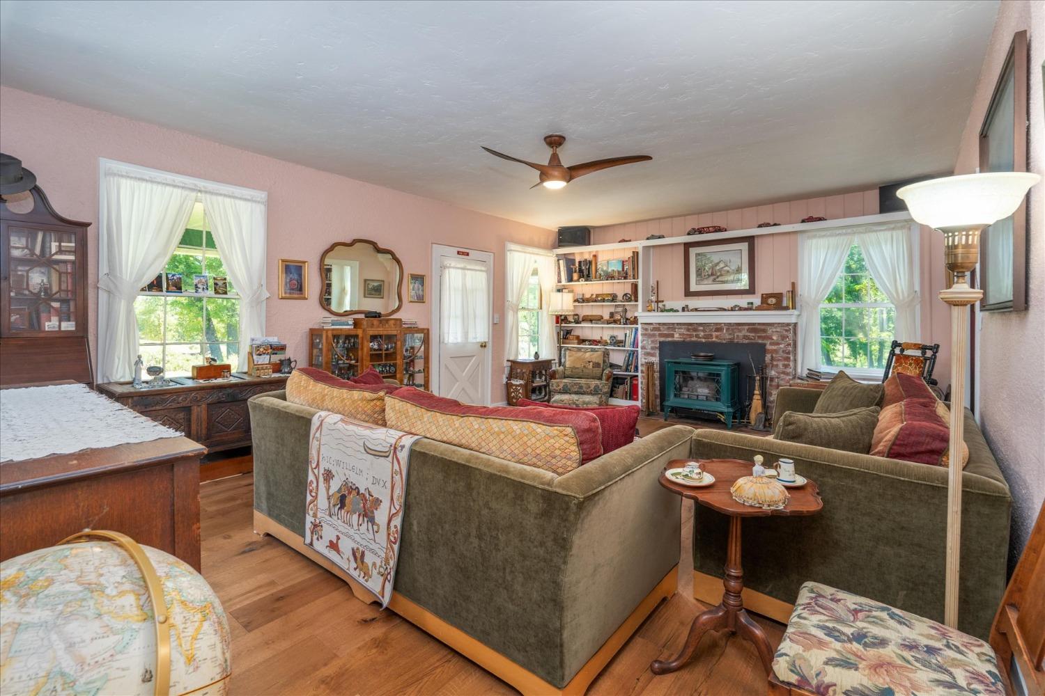 2669 Triangle Rd, Mariposa, CA 95338