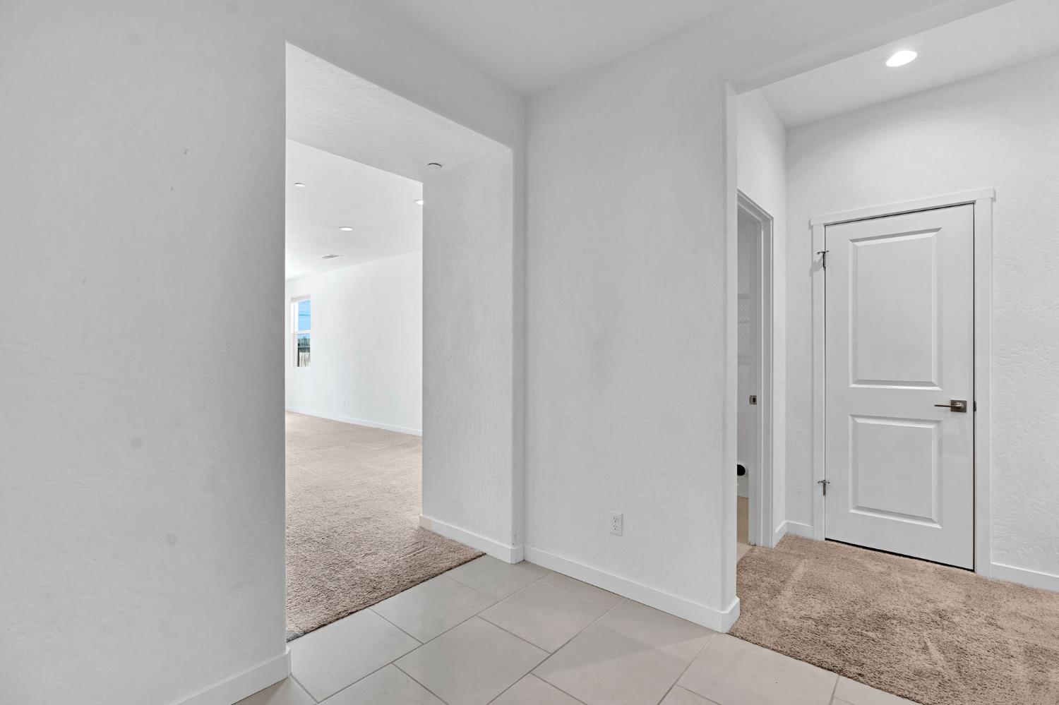 310 Talus Way S, Madera, CA 93636
