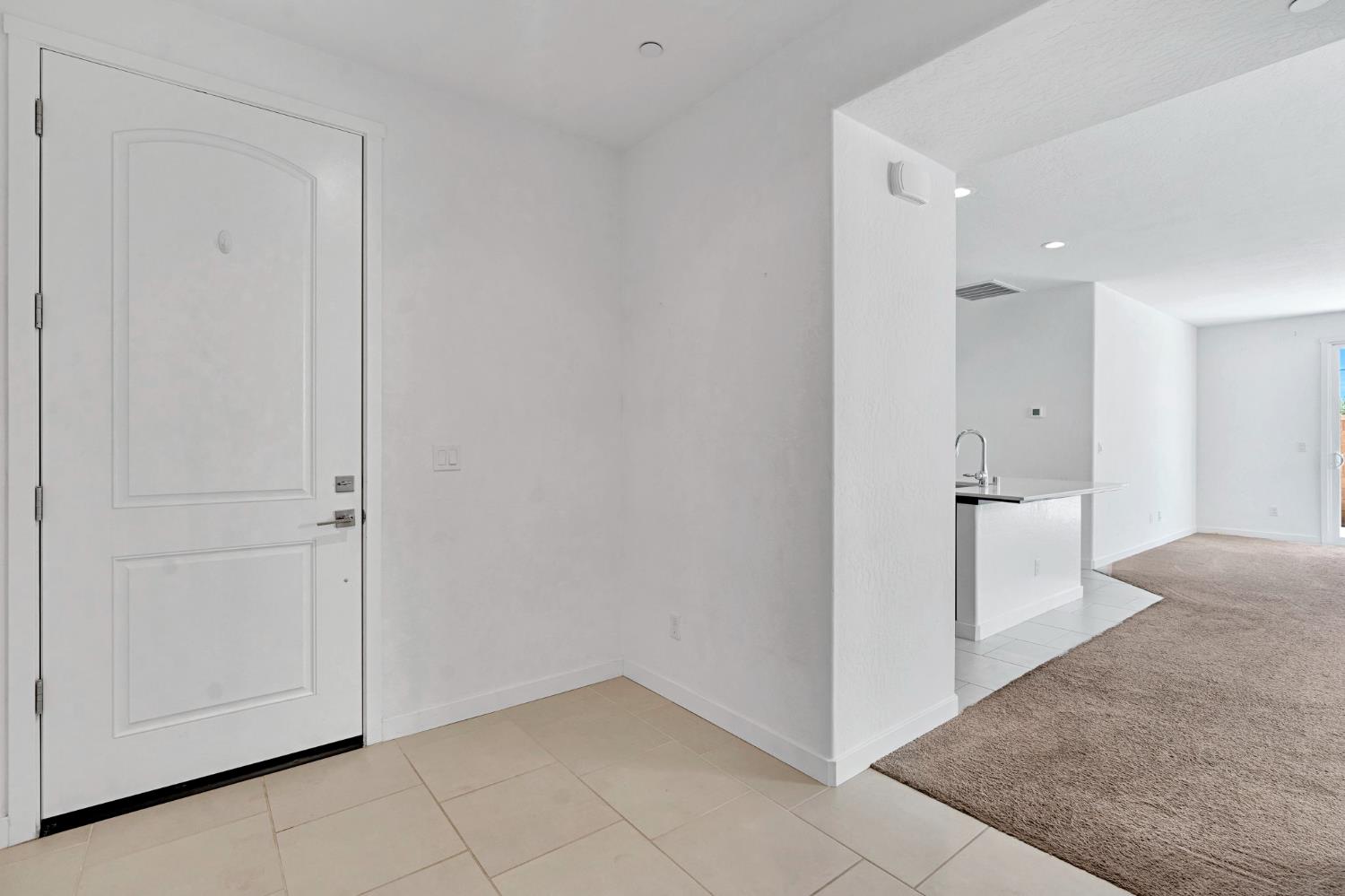 310 Talus Way S, Madera, CA 93636