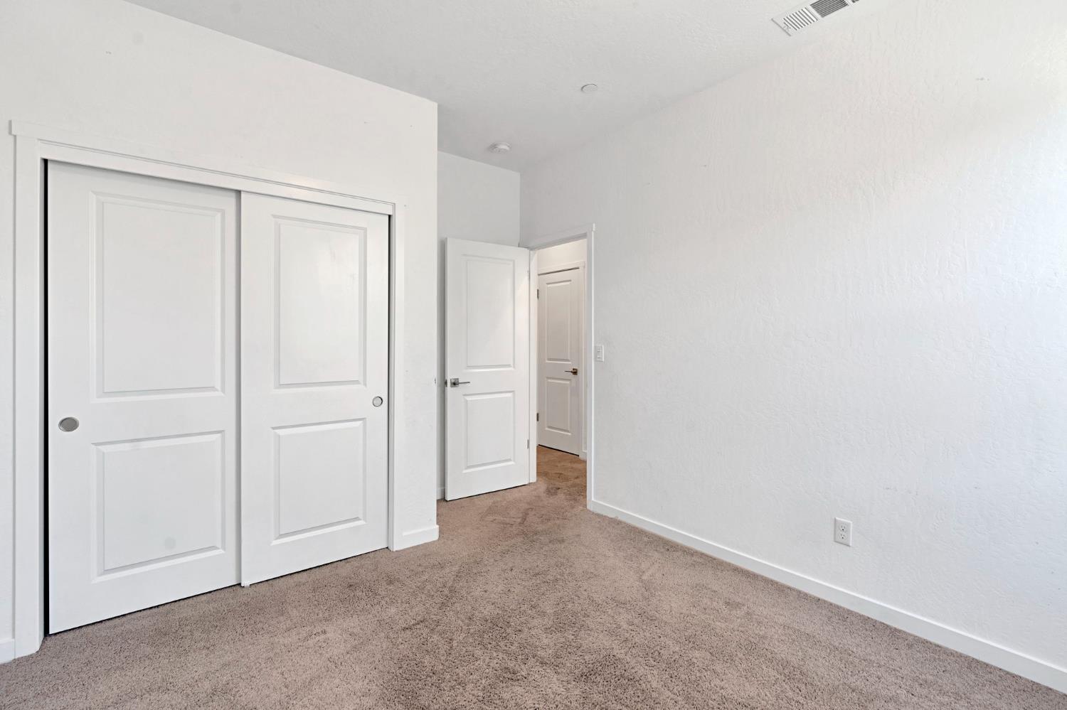 310 Talus Way S, Madera, CA 93636