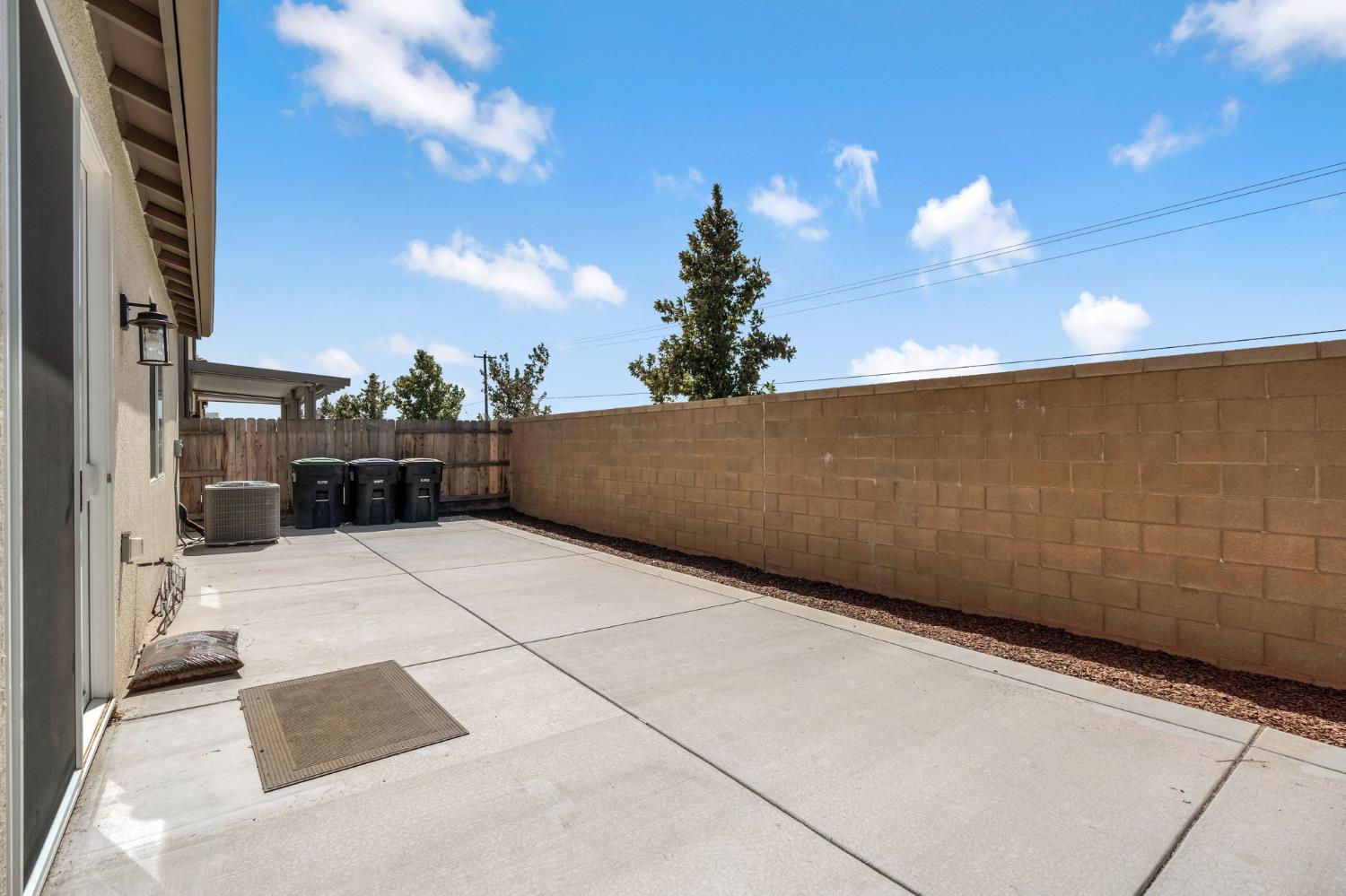 310 Talus Way S, Madera, CA 93636