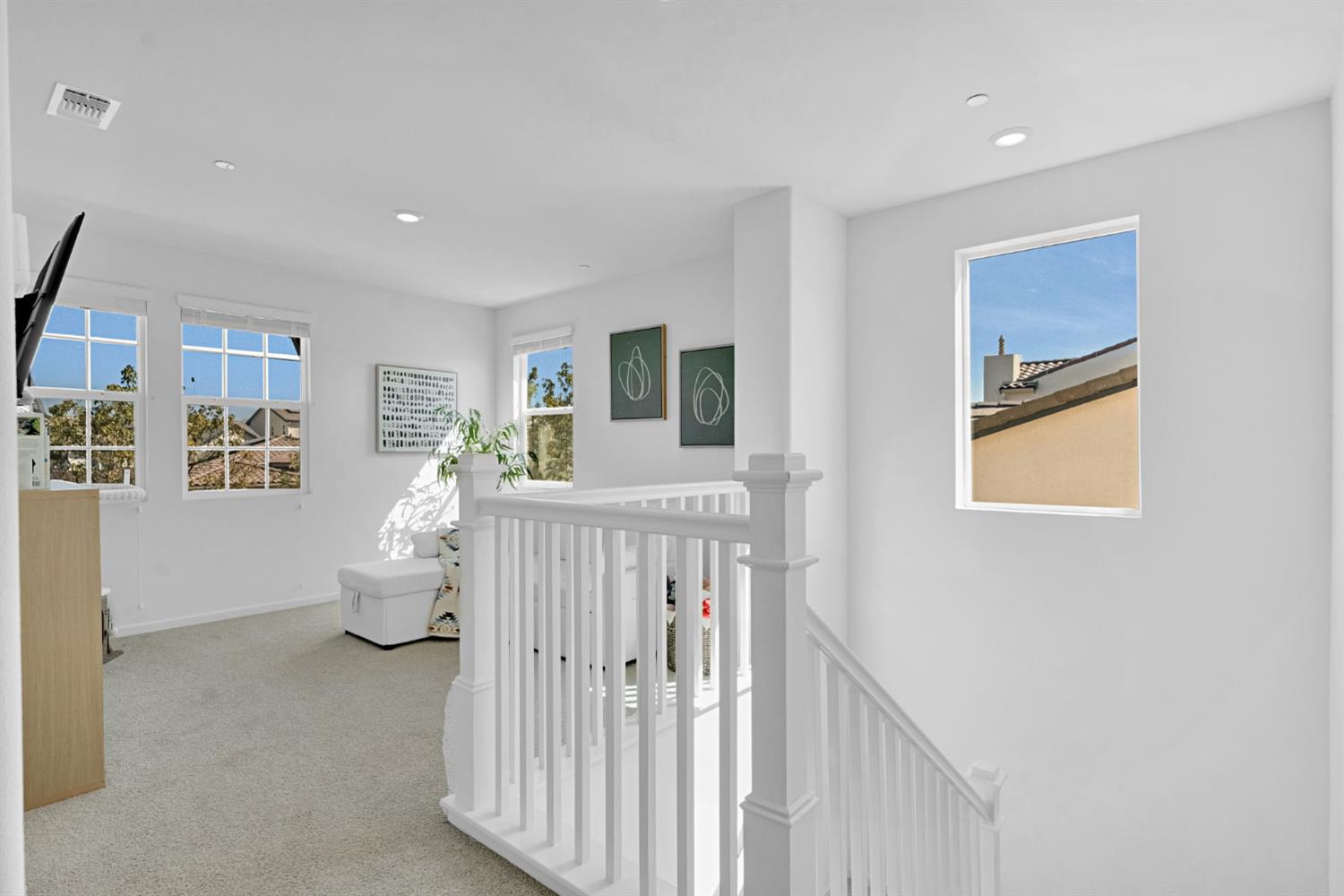 534 Laurel Crest Ave, Madera, CA 93636