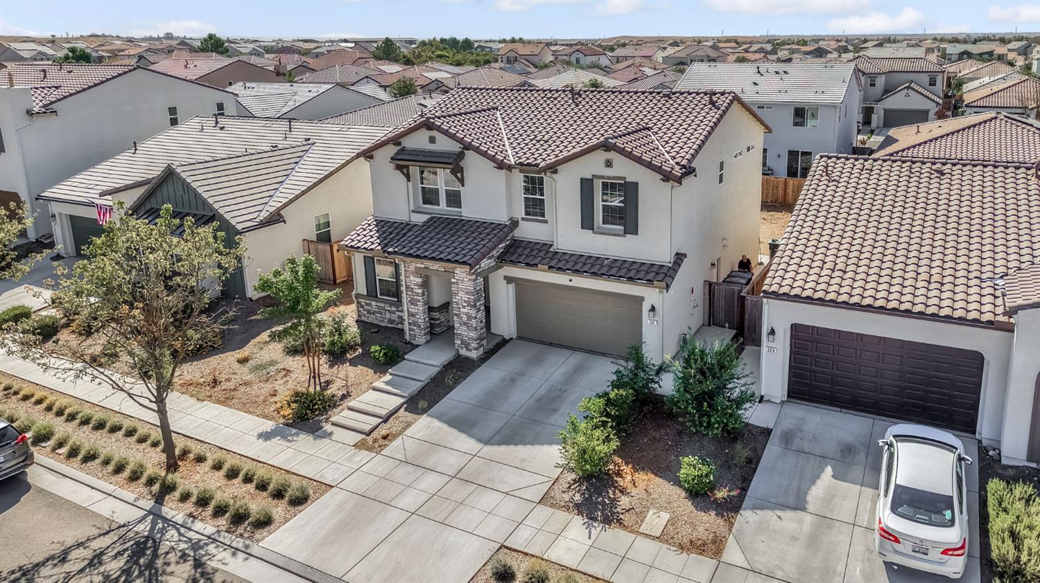 534 Laurel Crest Ave, Madera, CA 93636