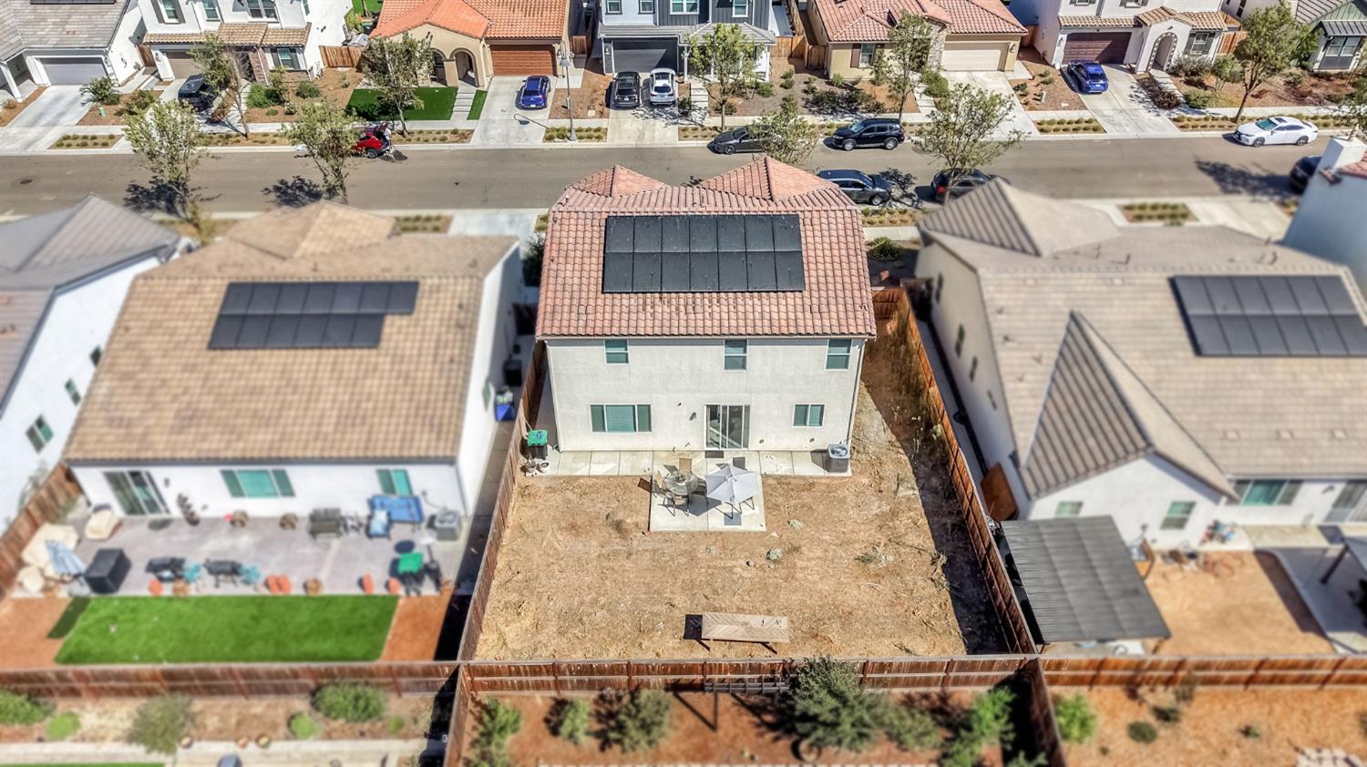 534 Laurel Crest Ave, Madera, CA 93636