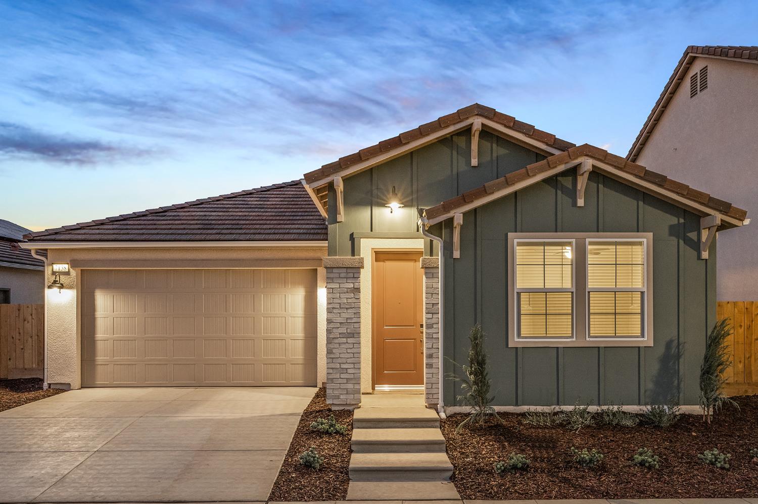 7138 W Ashcroft Ave, Fresno, CA 93723