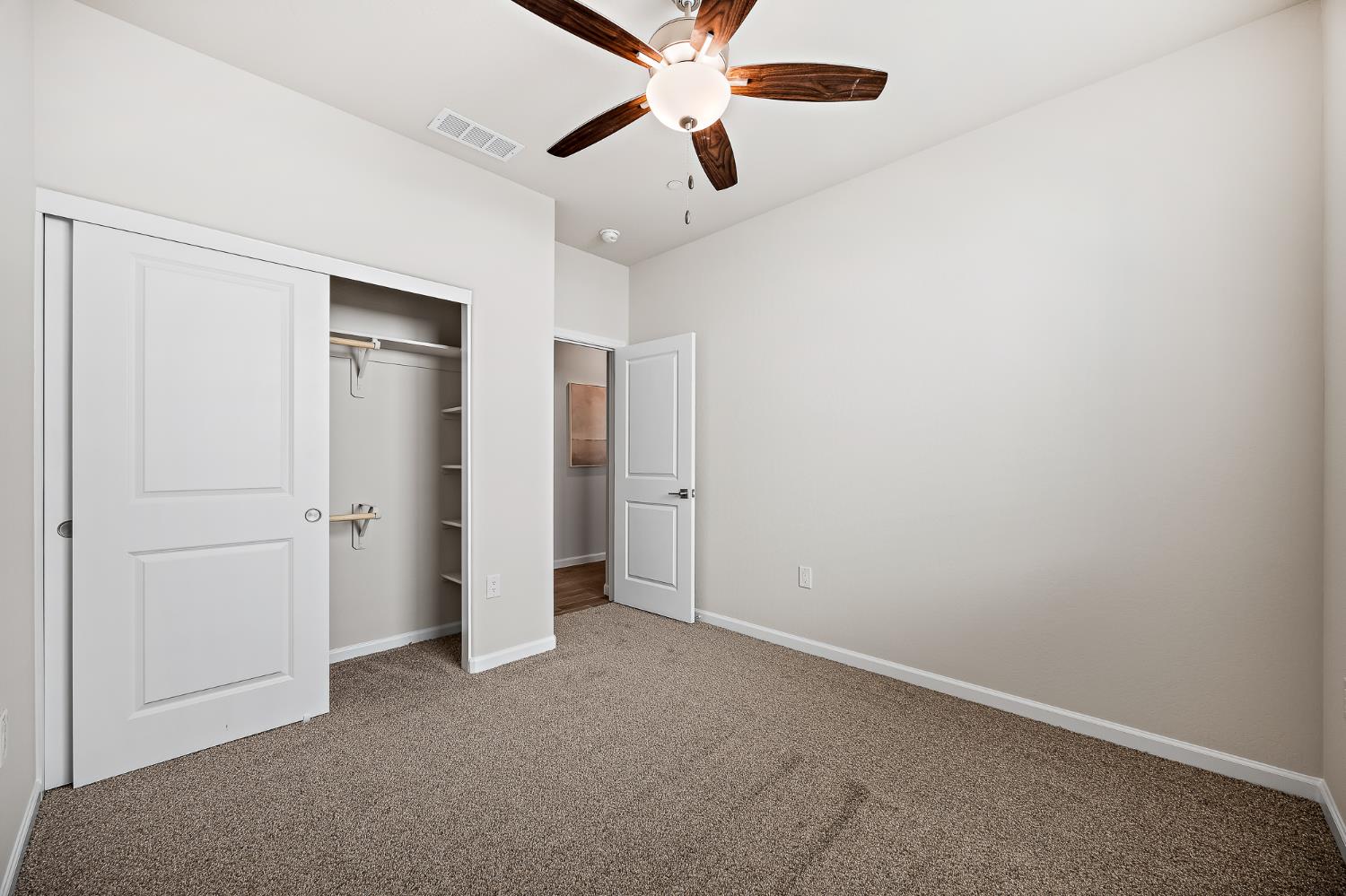 7138 W Ashcroft Ave, Fresno, CA 93723