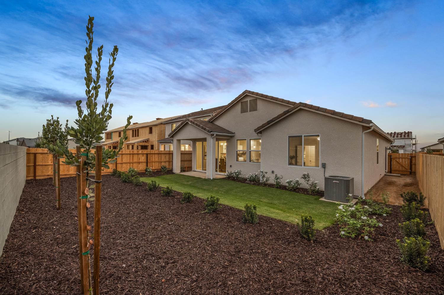 7138 W Ashcroft Ave, Fresno, CA 93723
