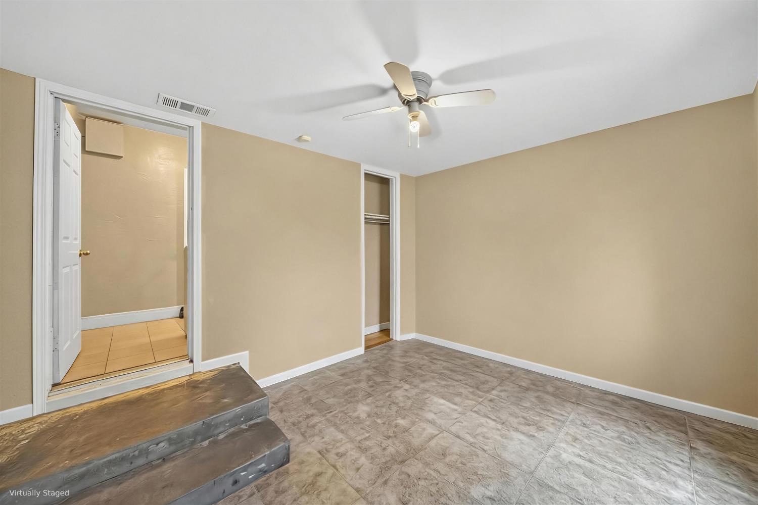 4531 E Illinois Ave, Fresno, CA 93702
