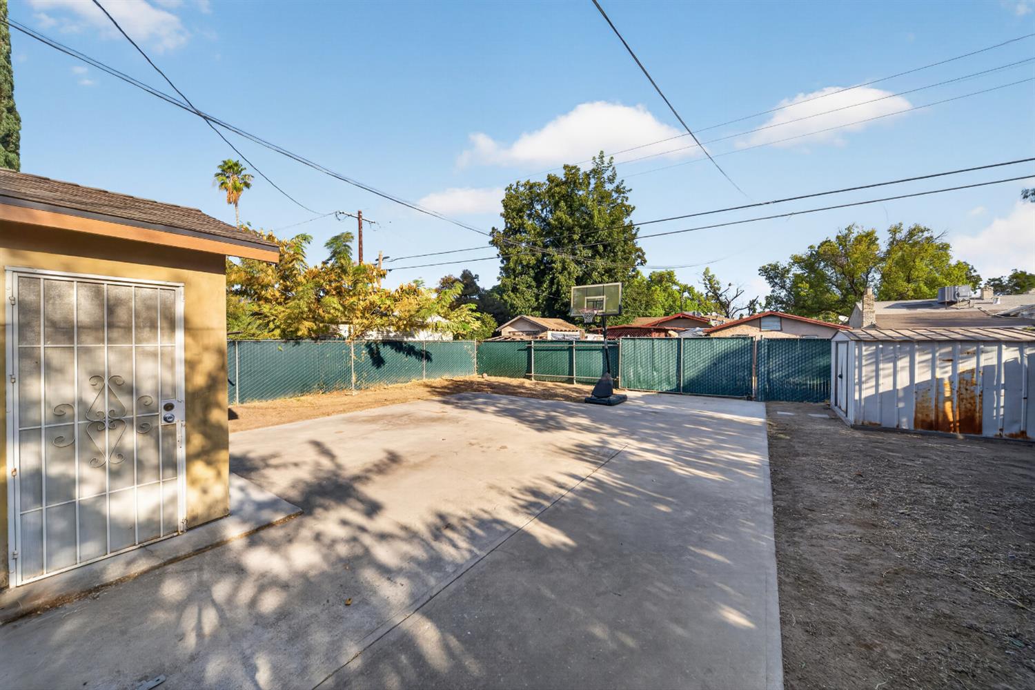 4531 E Illinois Ave, Fresno, CA 93702