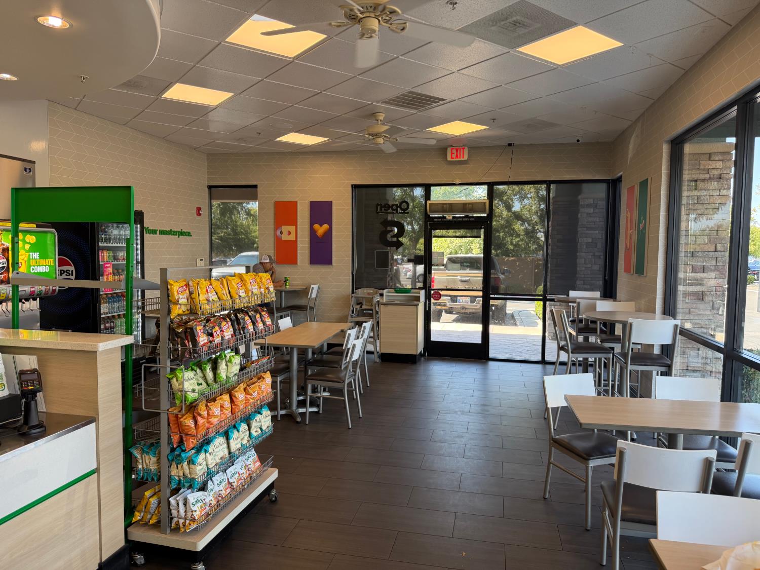 1195 Herndon Ave Ave, Fresno, CA 93612