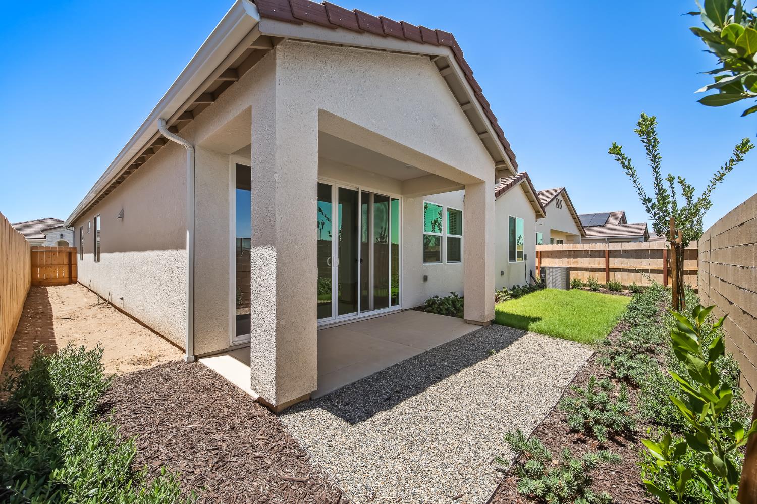 4182 N Tisha Ave, Fresno, CA 93723