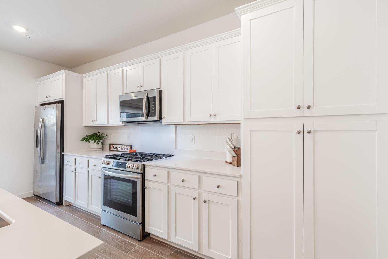 5869 E Alexander, Fresno, CA 93727
