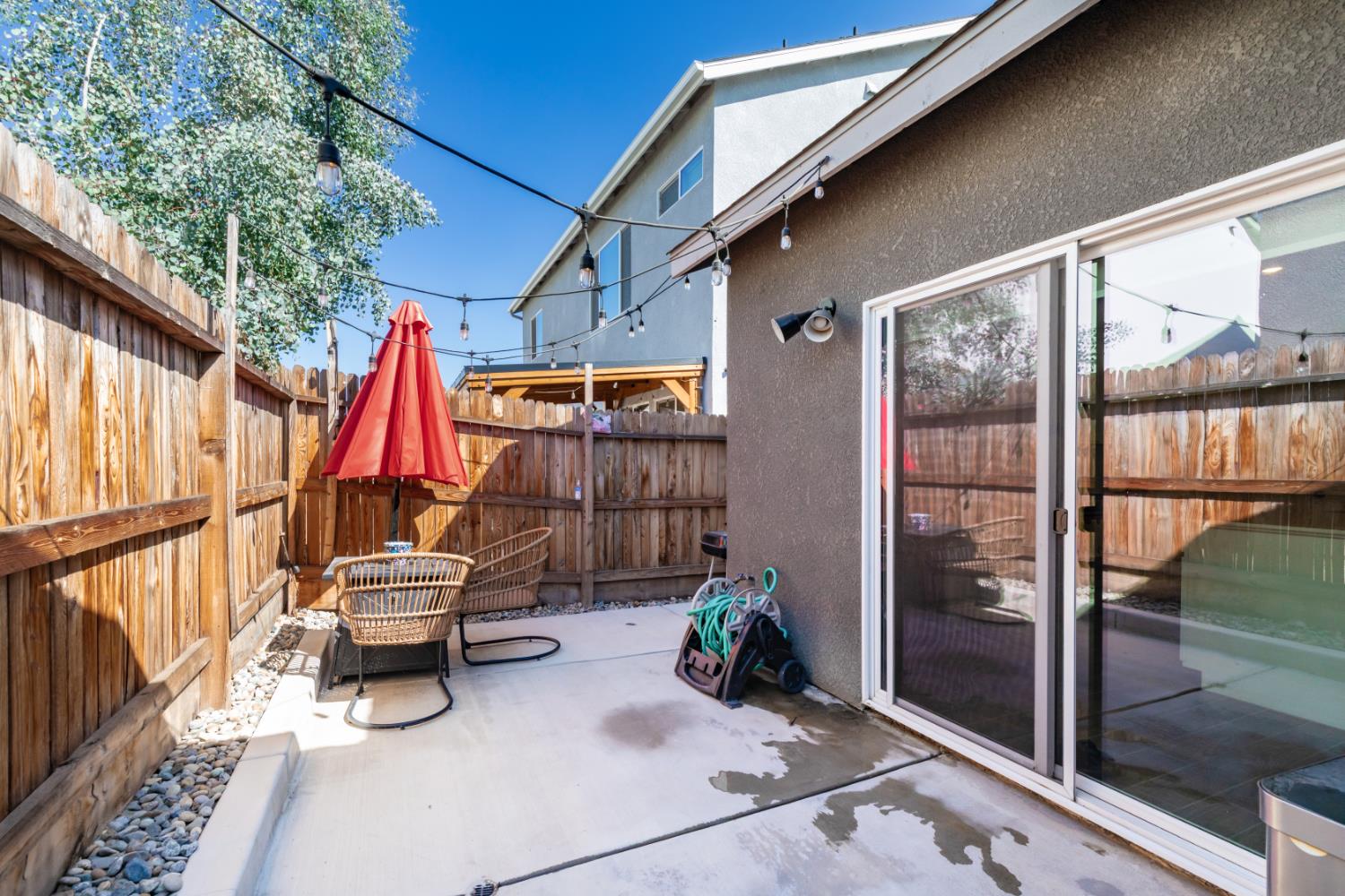 5869 E Alexander, Fresno, CA 93727