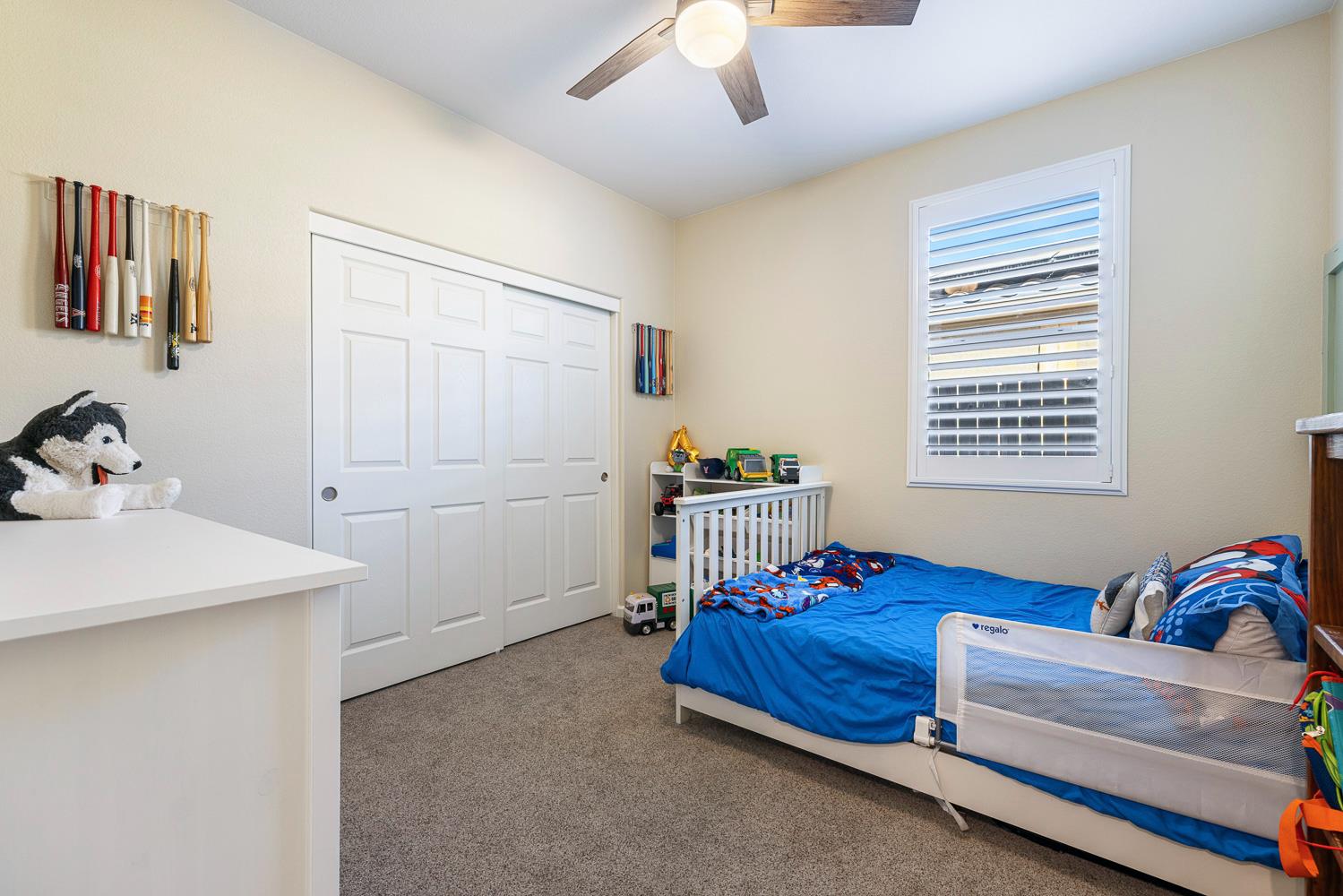 6816 E Woodward Ave, Fresno, CA 93727