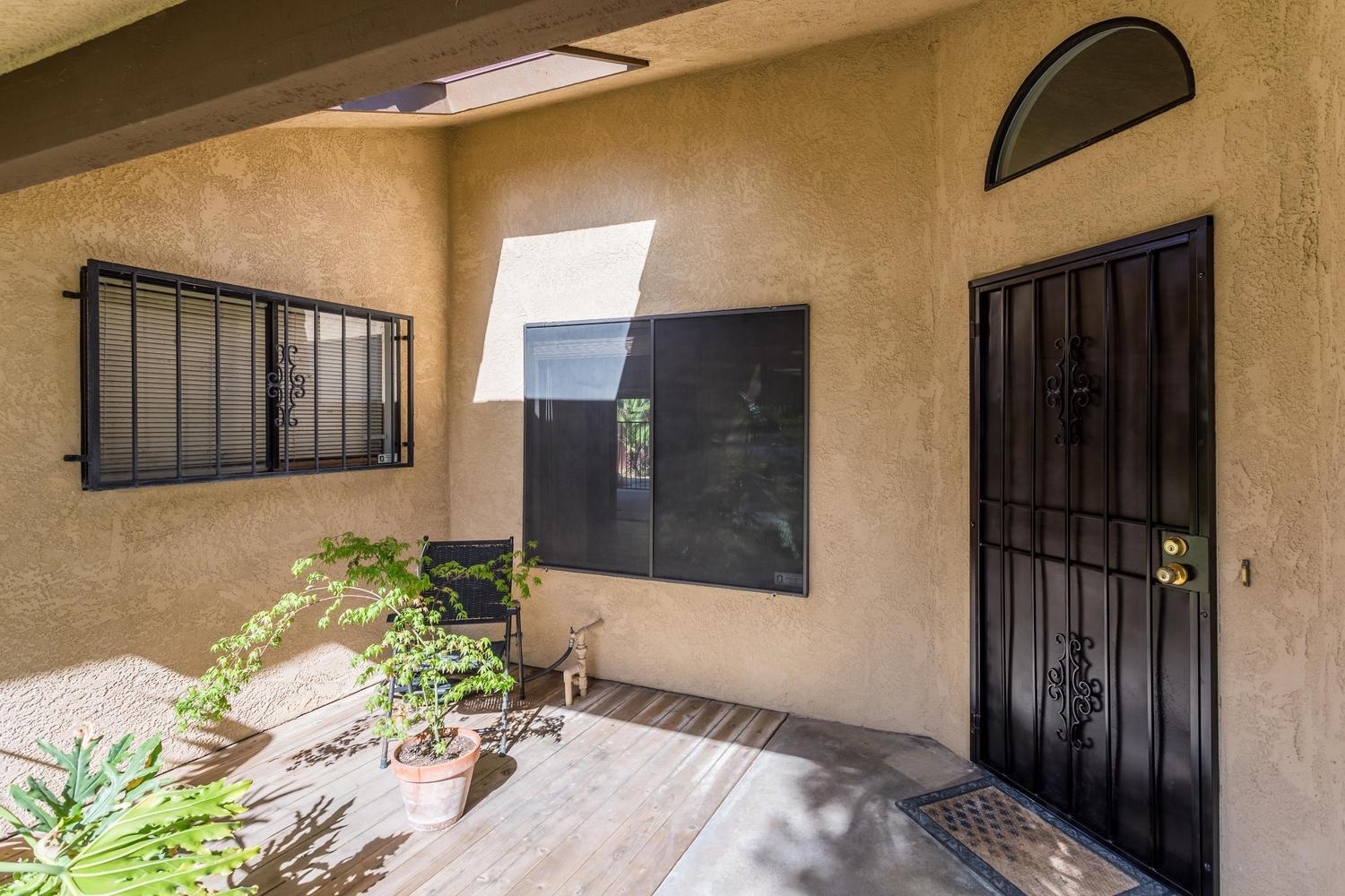 6510 N State Ave, Fresno, CA 93722