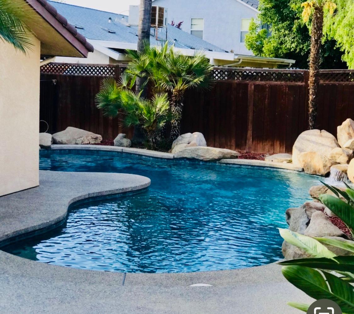 6510 N State Ave, Fresno, CA 93722