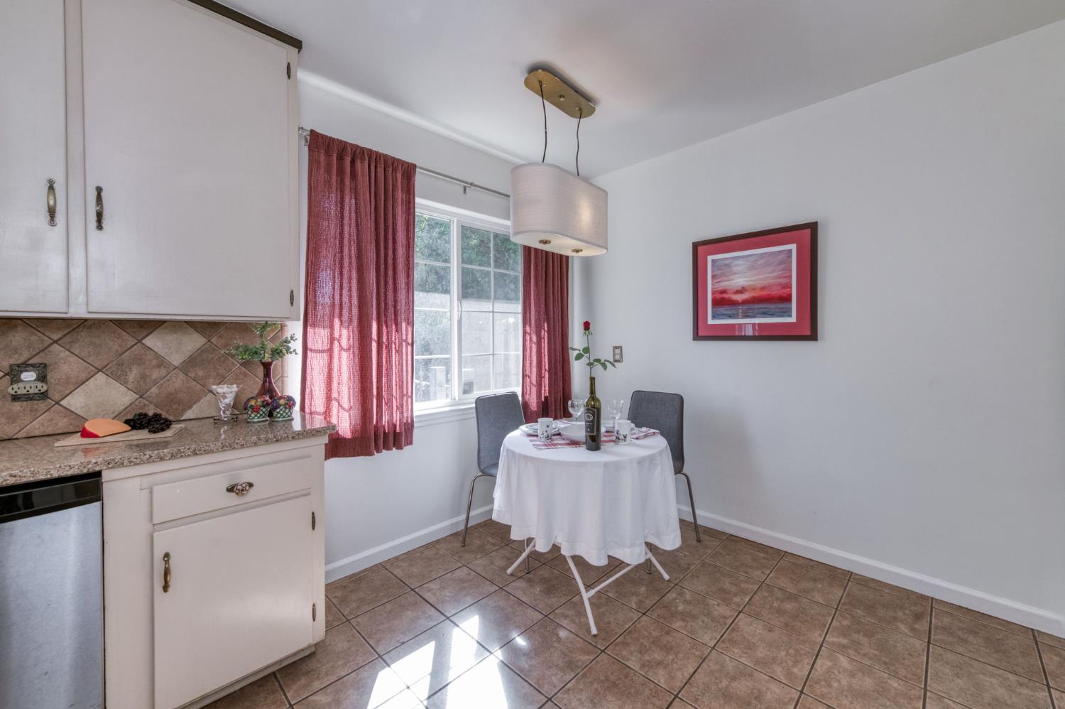 146 E Garland Ave, Fresno, CA 93704