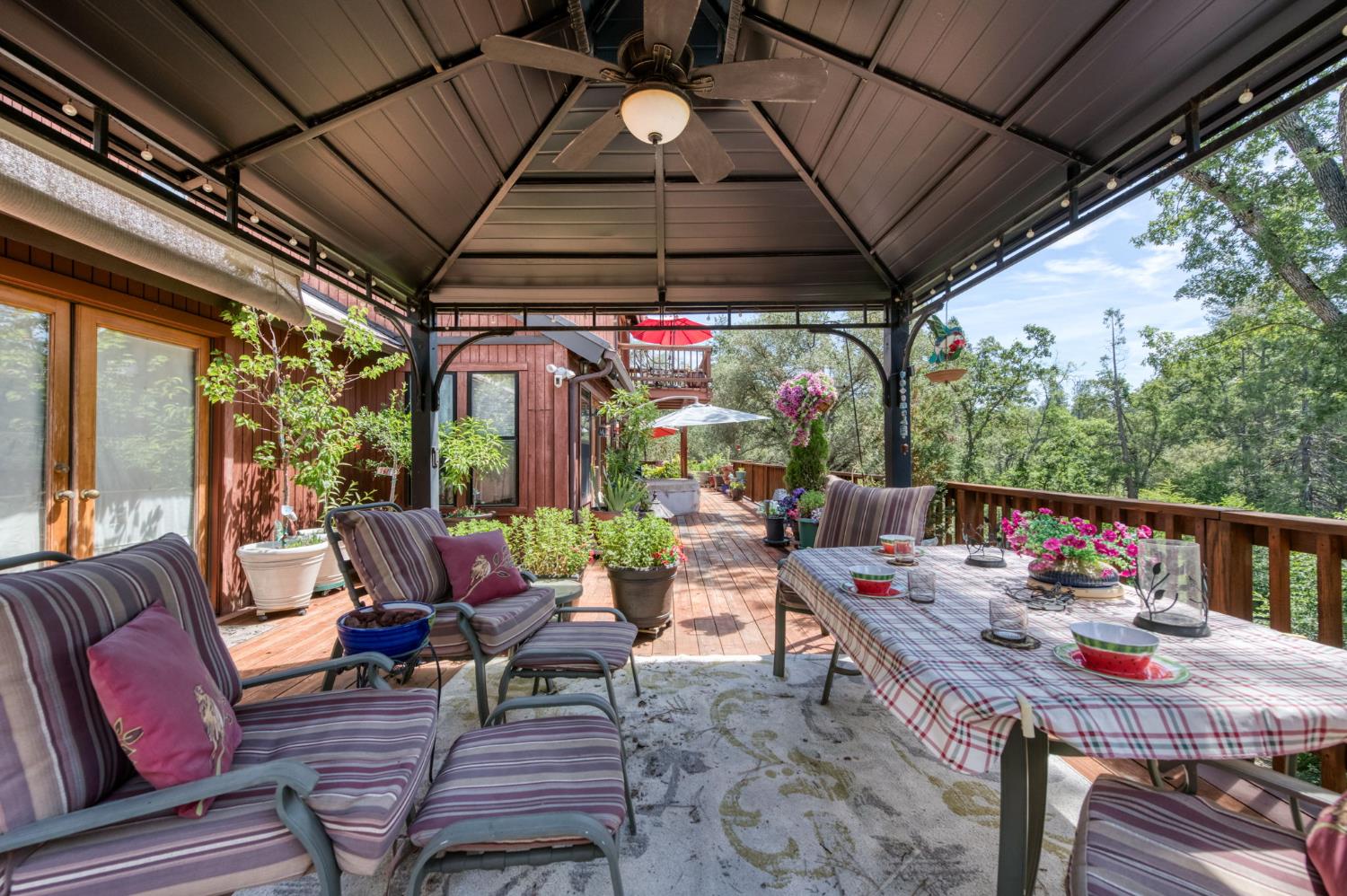 40325 Goldside Dr, Oakhurst, CA 93644