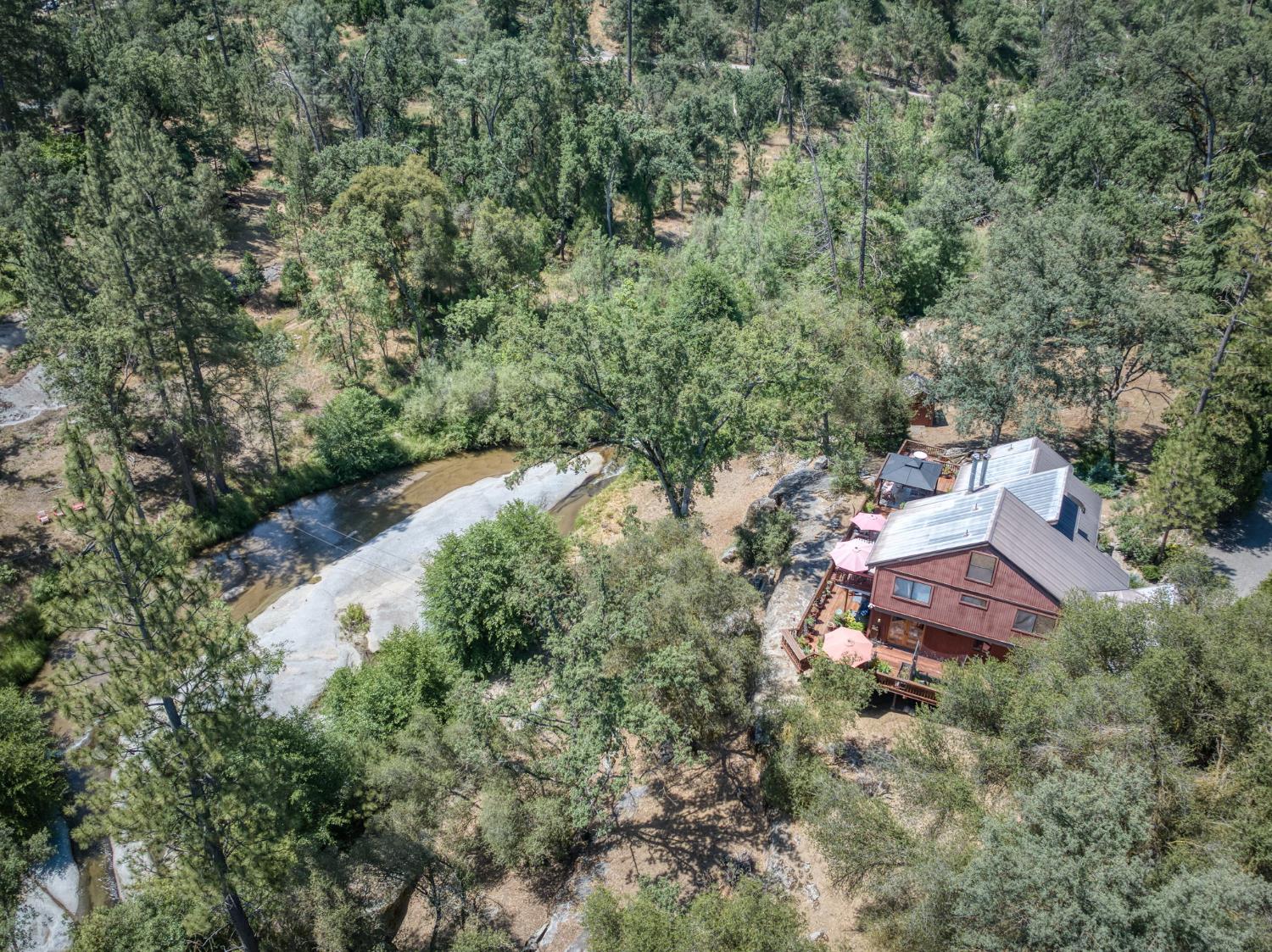 40325 Goldside Dr, Oakhurst, CA 93644