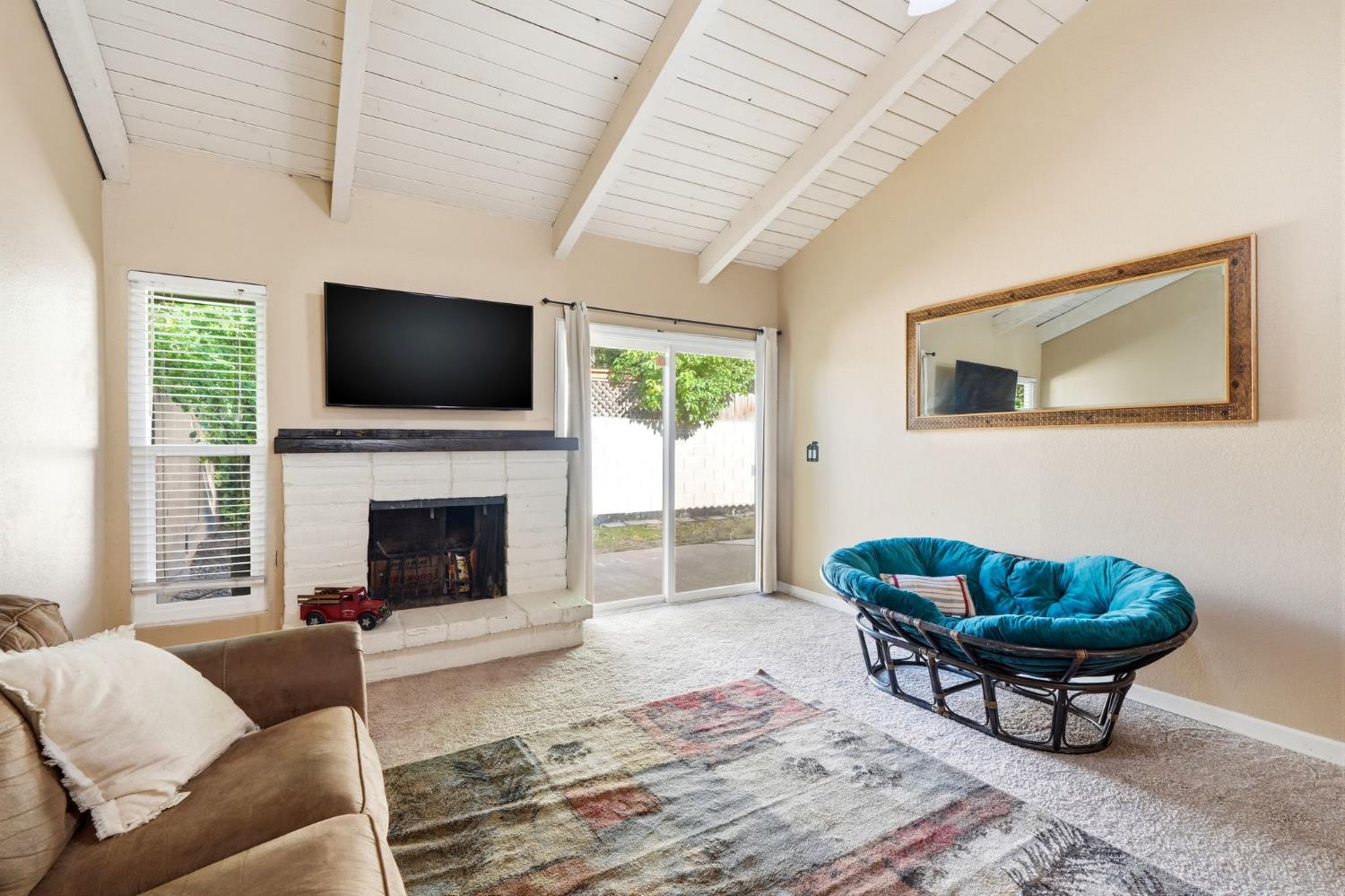 317 W Sierra #107, Fresno, CA 93704
