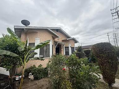 218 E 51st St, Los Angeles, CA 90011