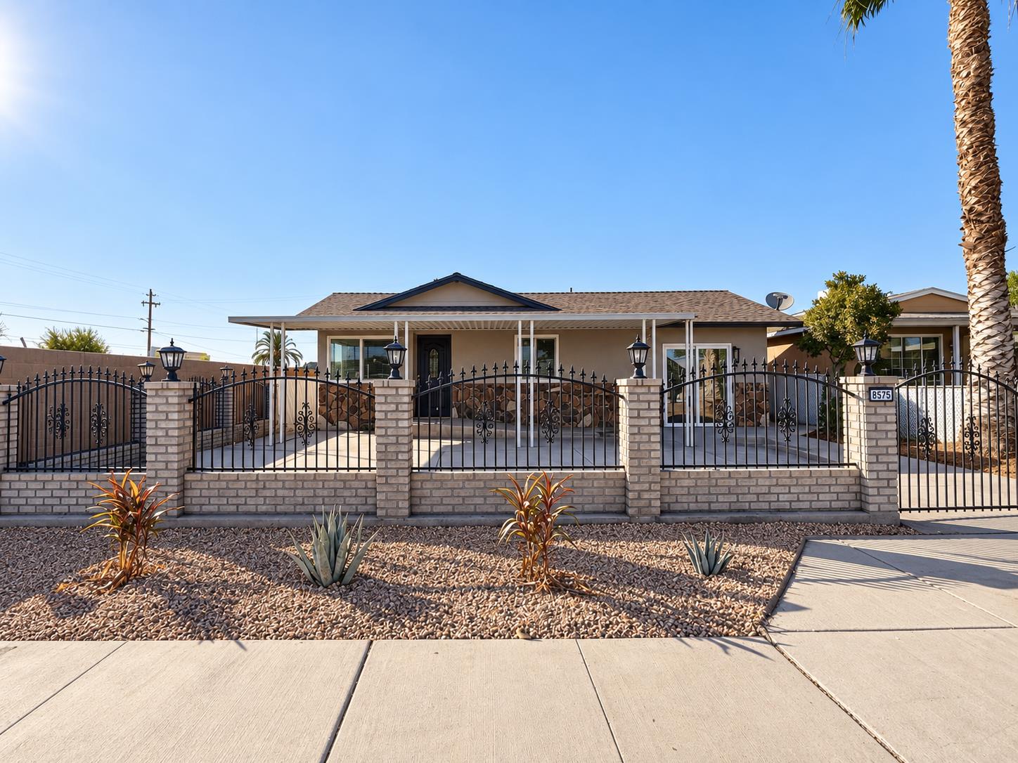 8575 7Th St, San Joaquin, CA 93660