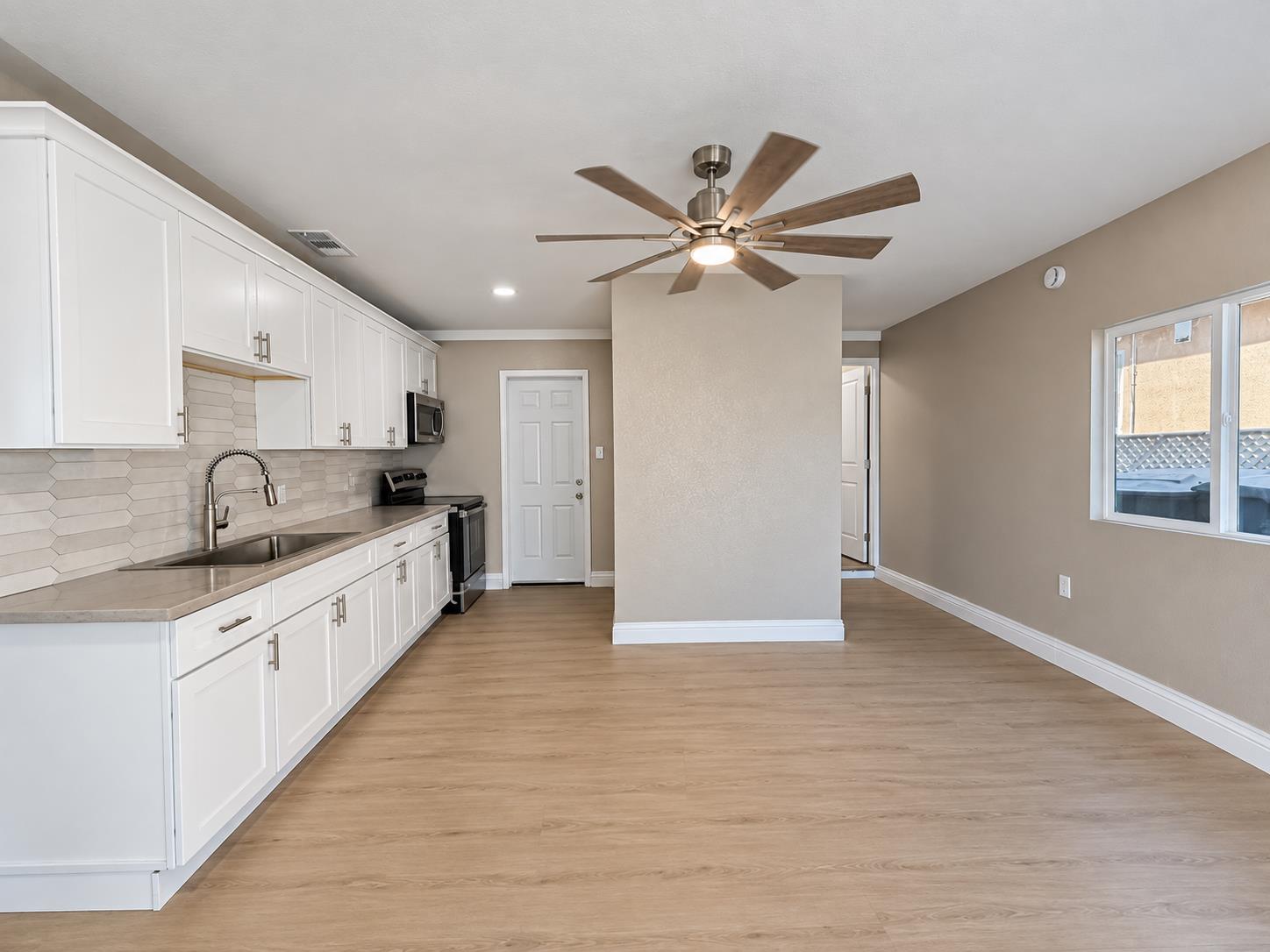 8575 7Th St, San Joaquin, CA 93660
