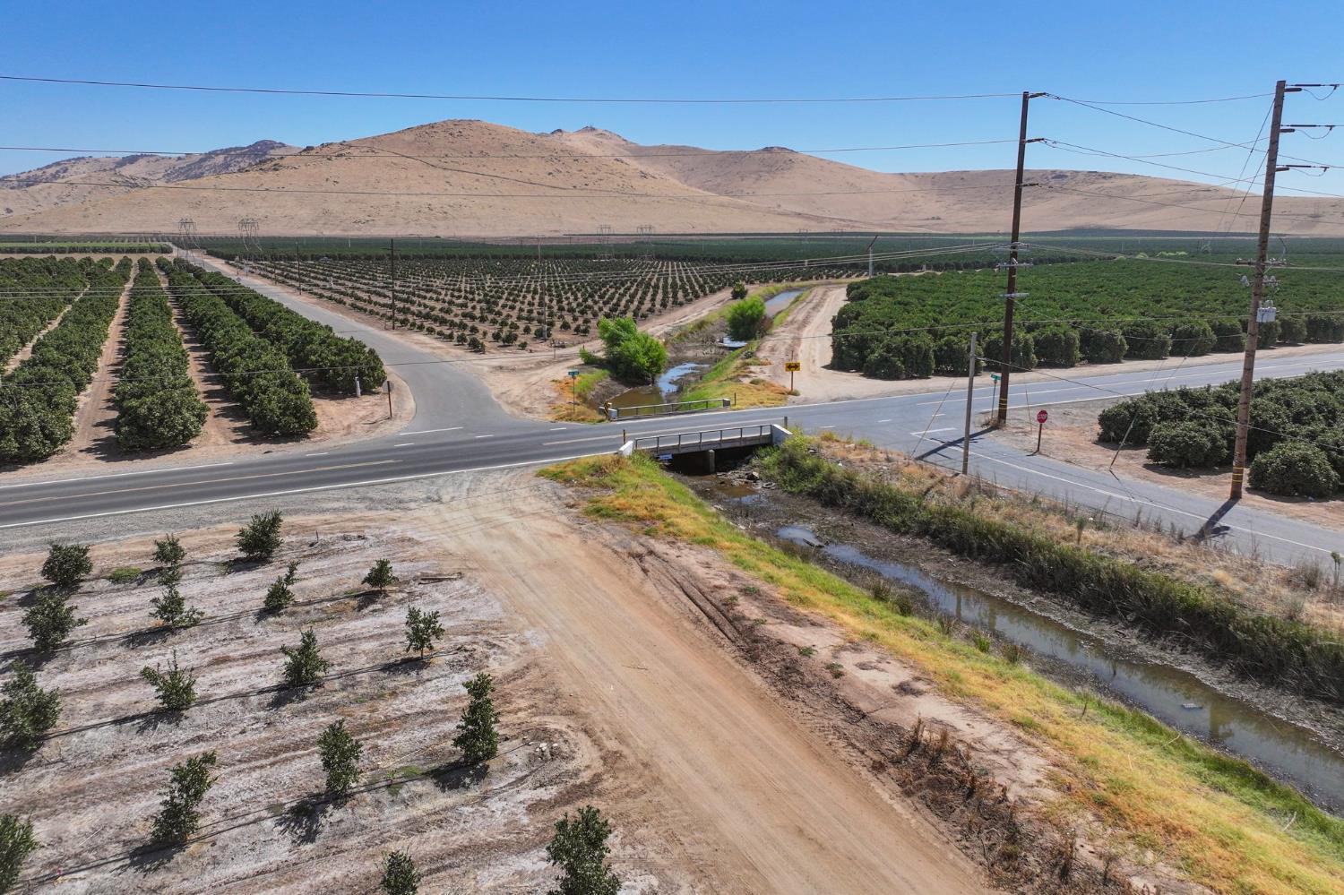 40903 Road 144, Orosi, CA 93615