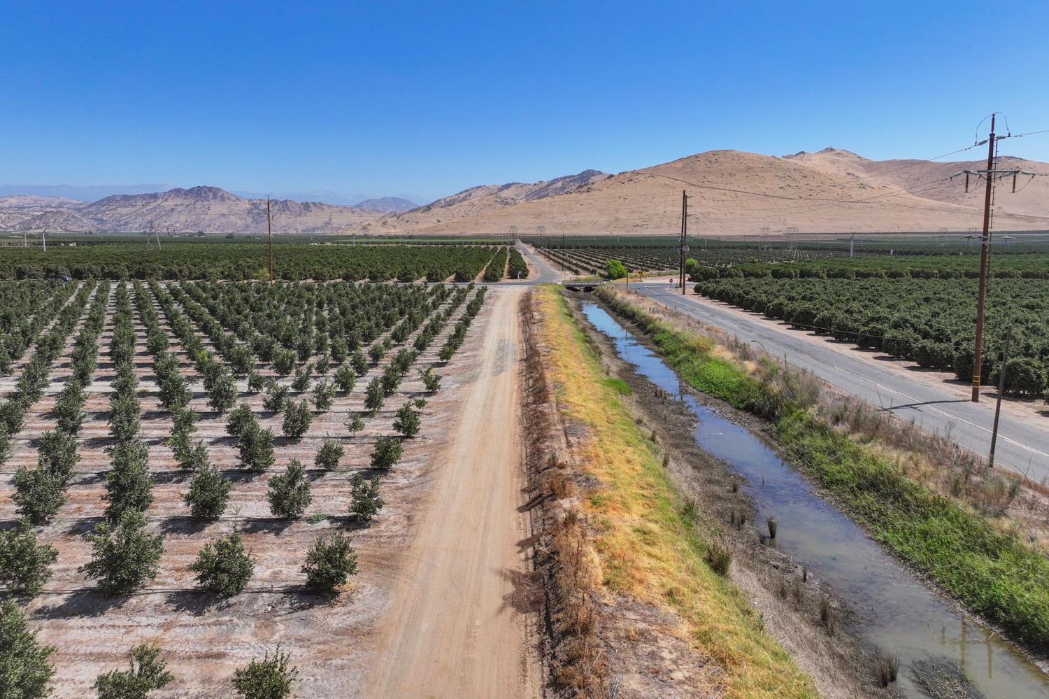 40903 Road 144, Orosi, CA 93615