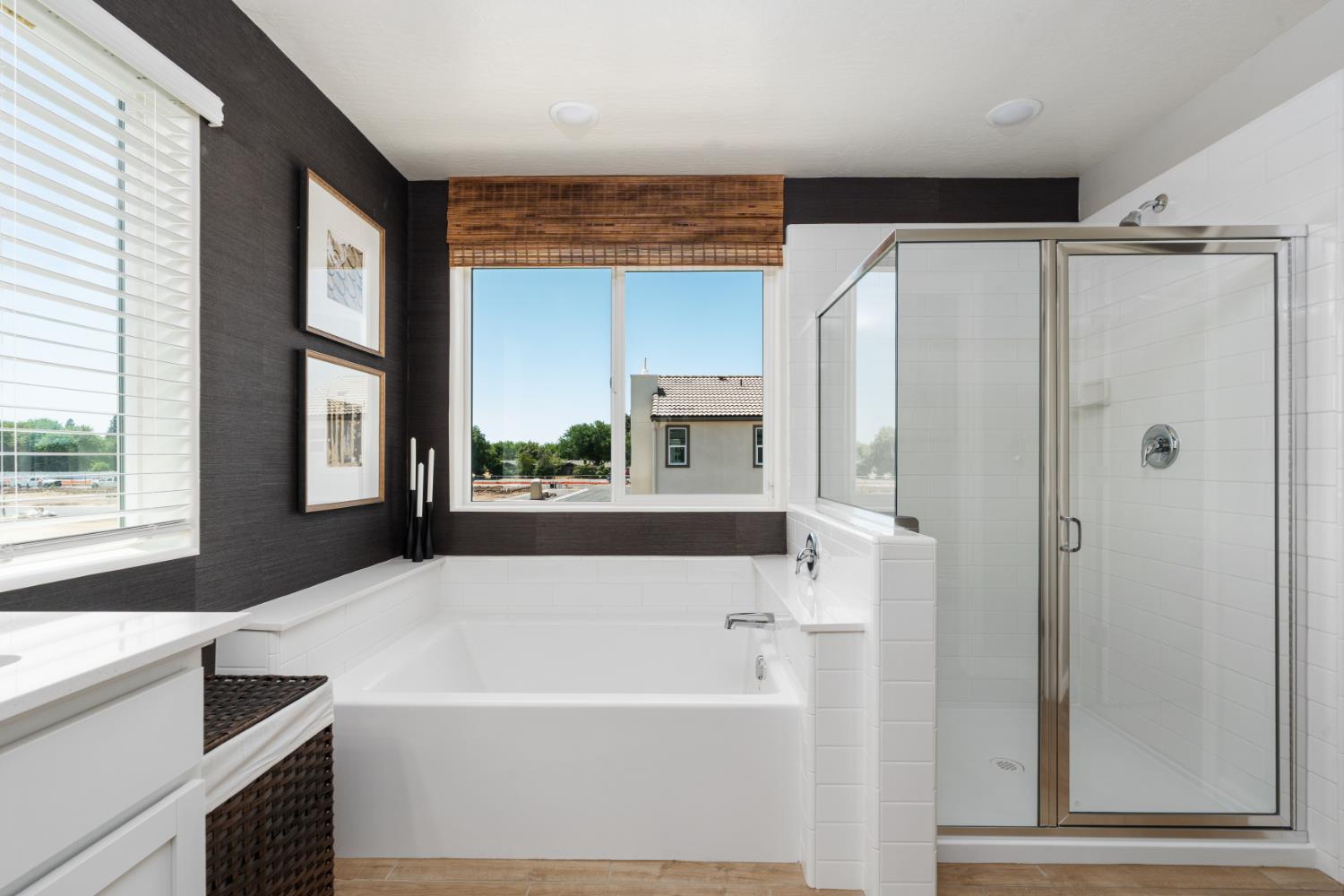 1530 Bloom Ln, Clovis, CA 93619